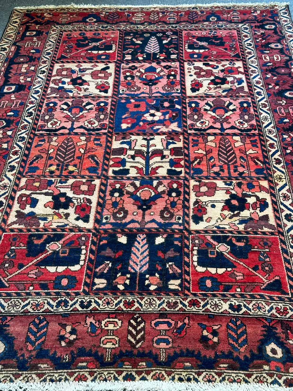 Persian Bakhtiari 230x150cm