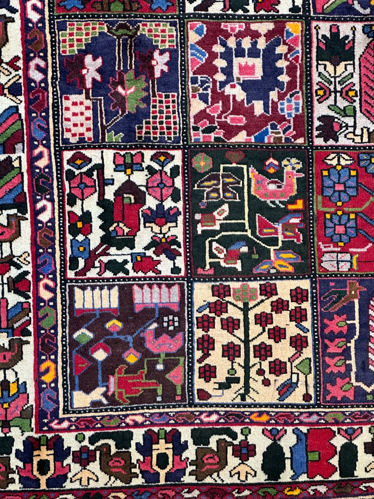 Persian Bakhtiari garden design 220x155cm