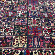 Antique Persian Bahktiari Area Rug, 255x172cm