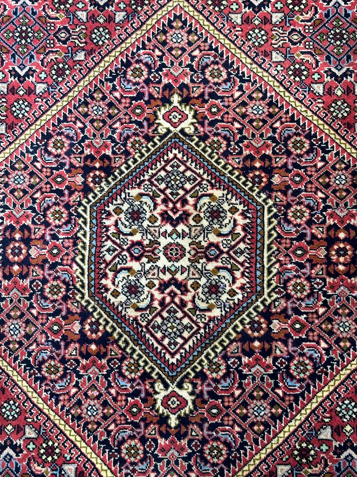 Persian Bidjar Fine knotted Handmade Wool Rug