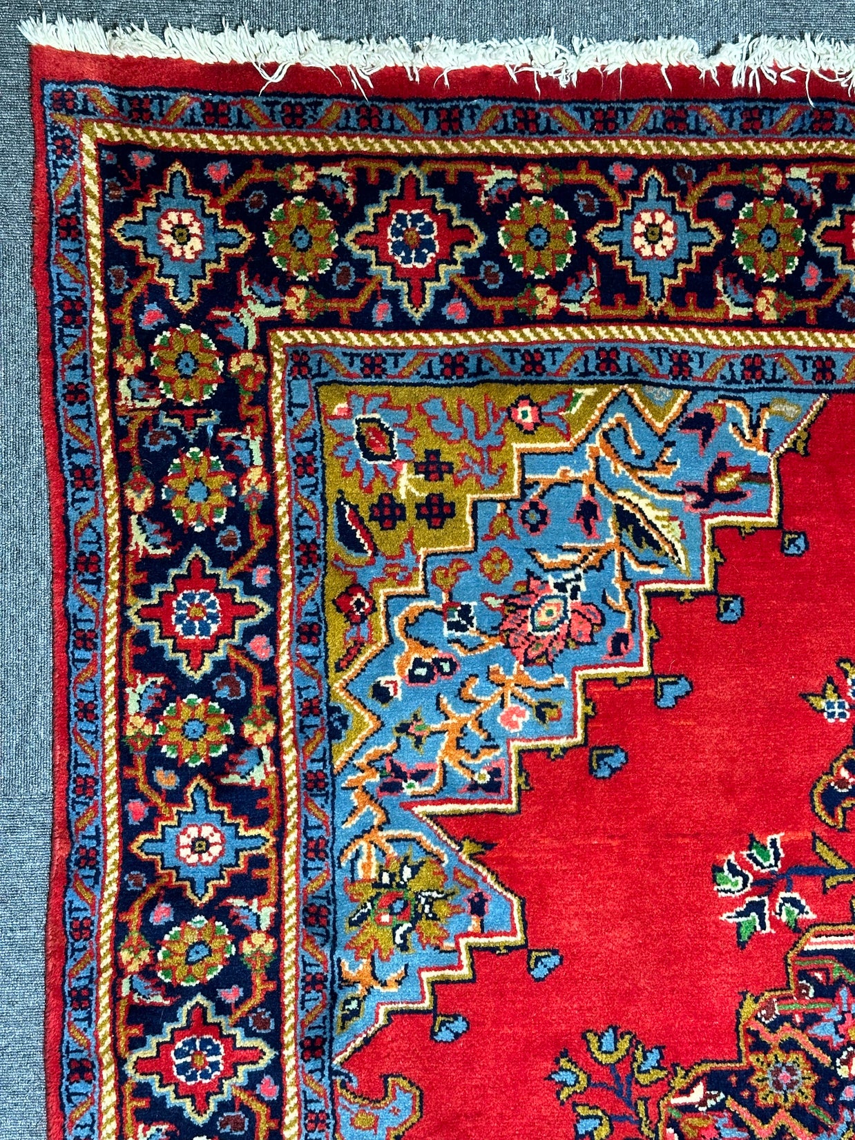 Persian Mahal 205x158cmPure wool pile Rug Hand Knotted