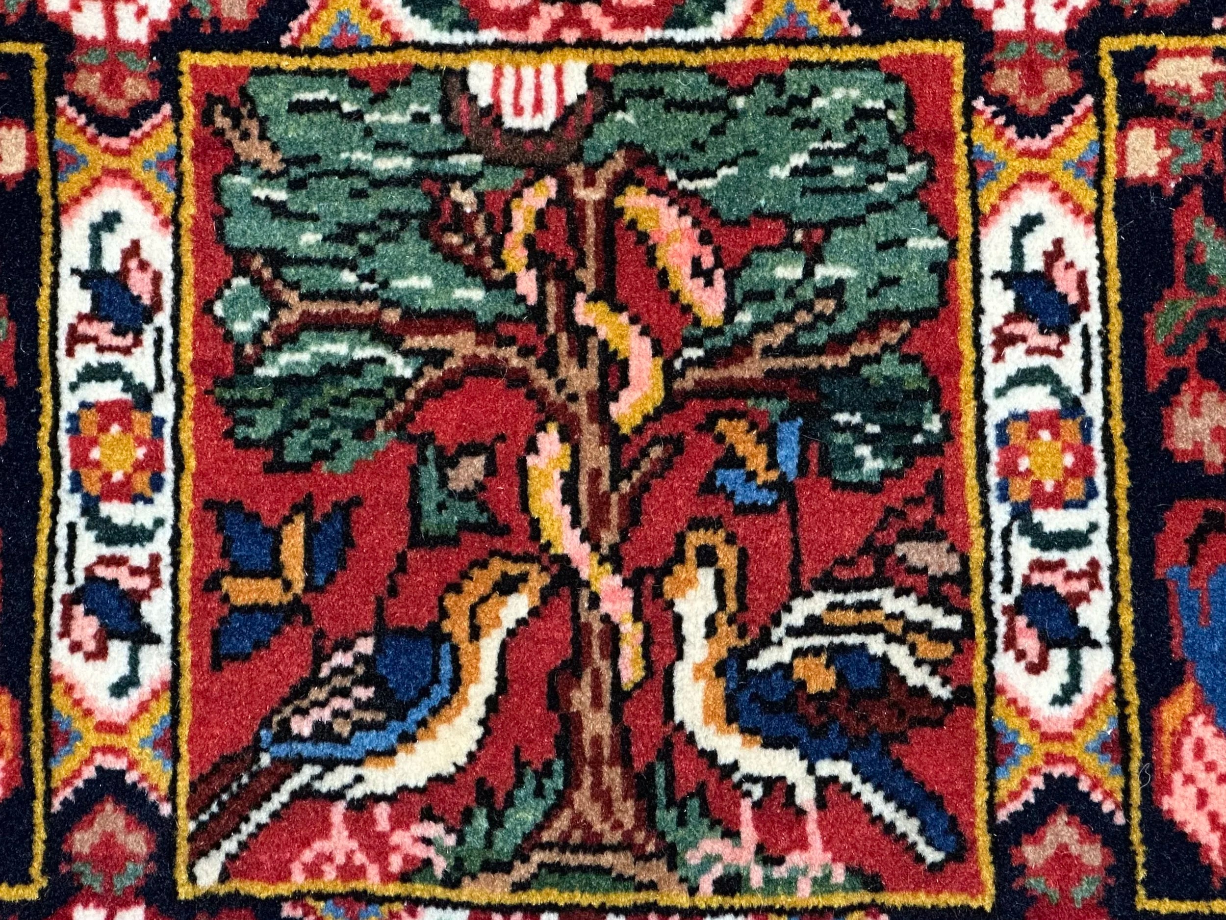Persian Garden Design Bakhtiar Rug 225x 168