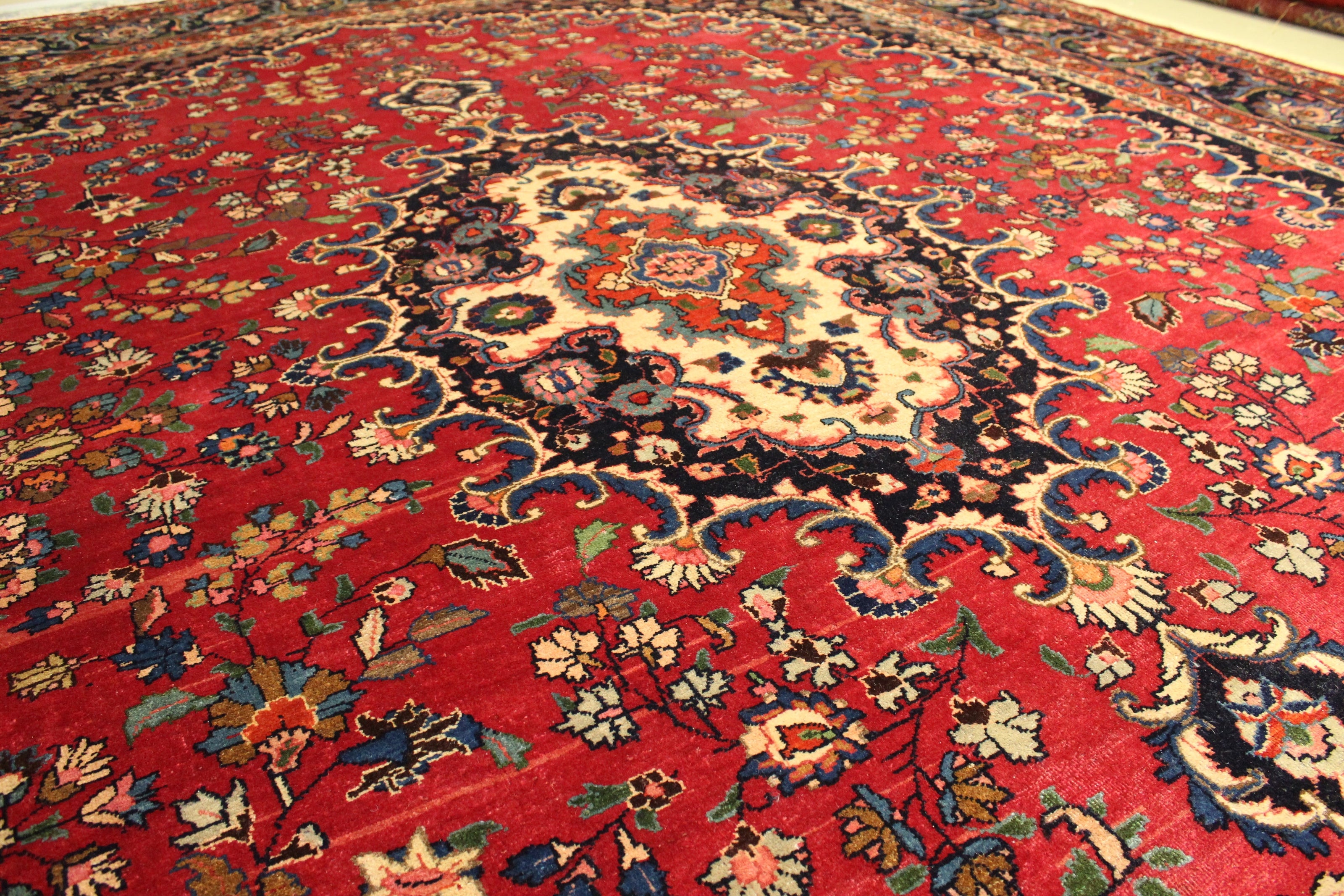 Mashad Rug - 385 cm x 300 cm