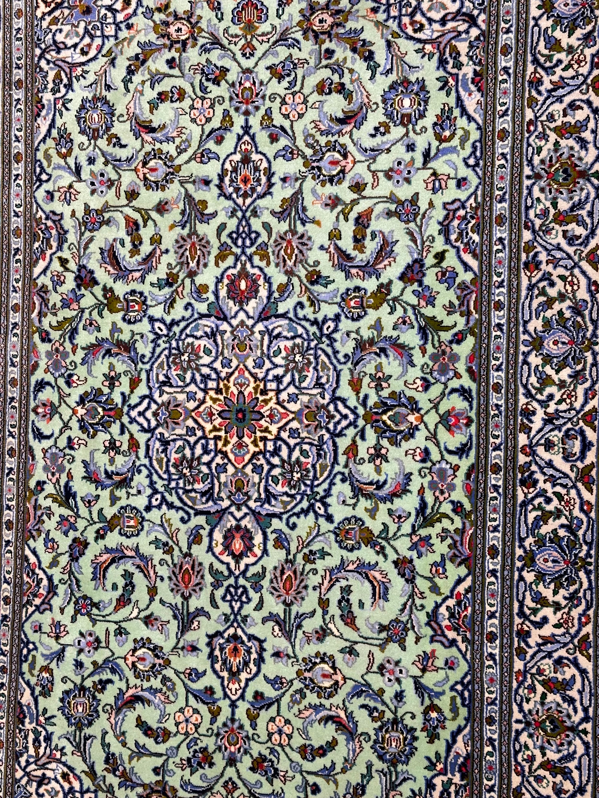 Persian Kashan Pure Wool pile Hand Knotted Rug 247x157cm