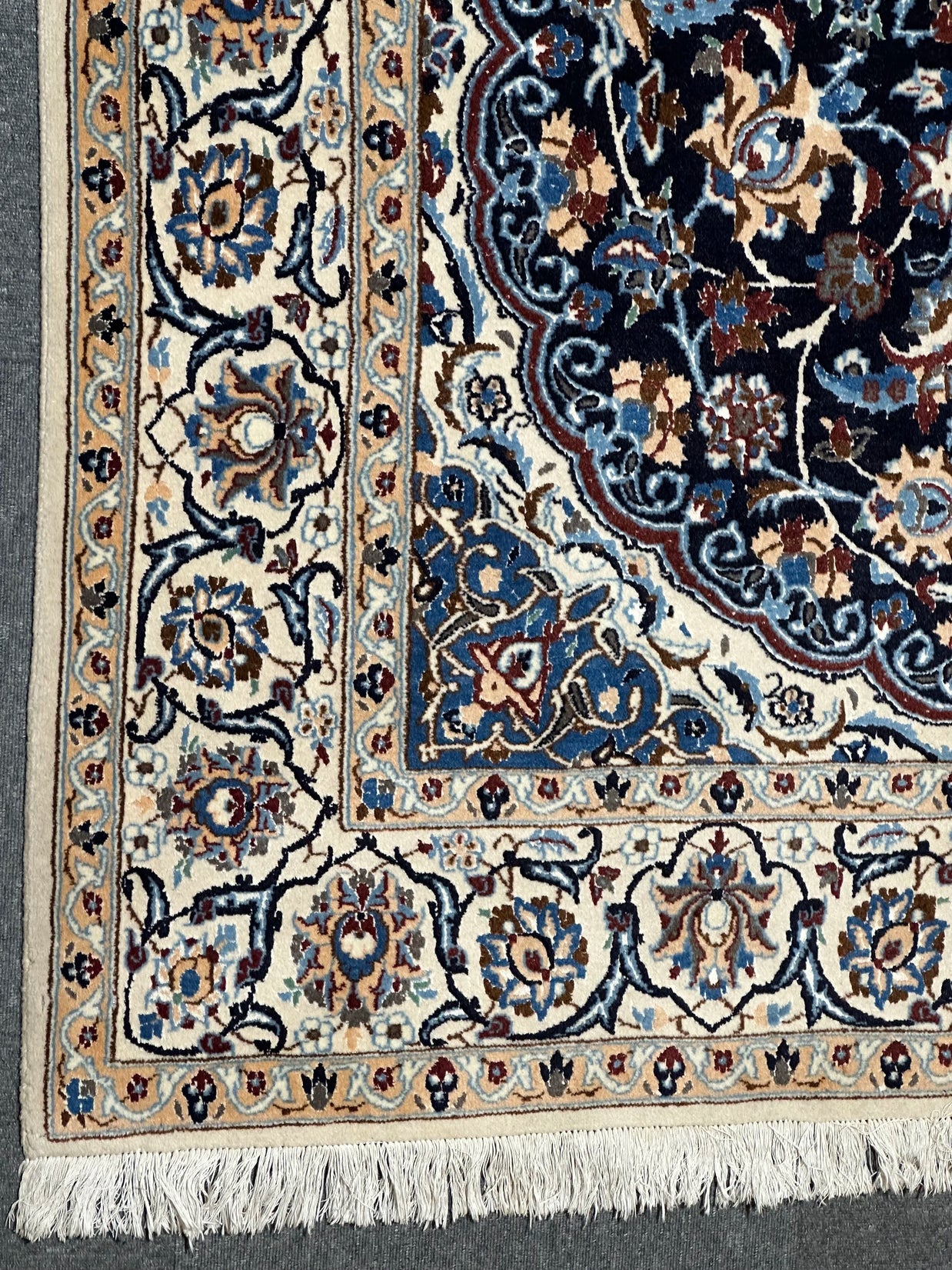 Persian Nain old rug 265x166cm