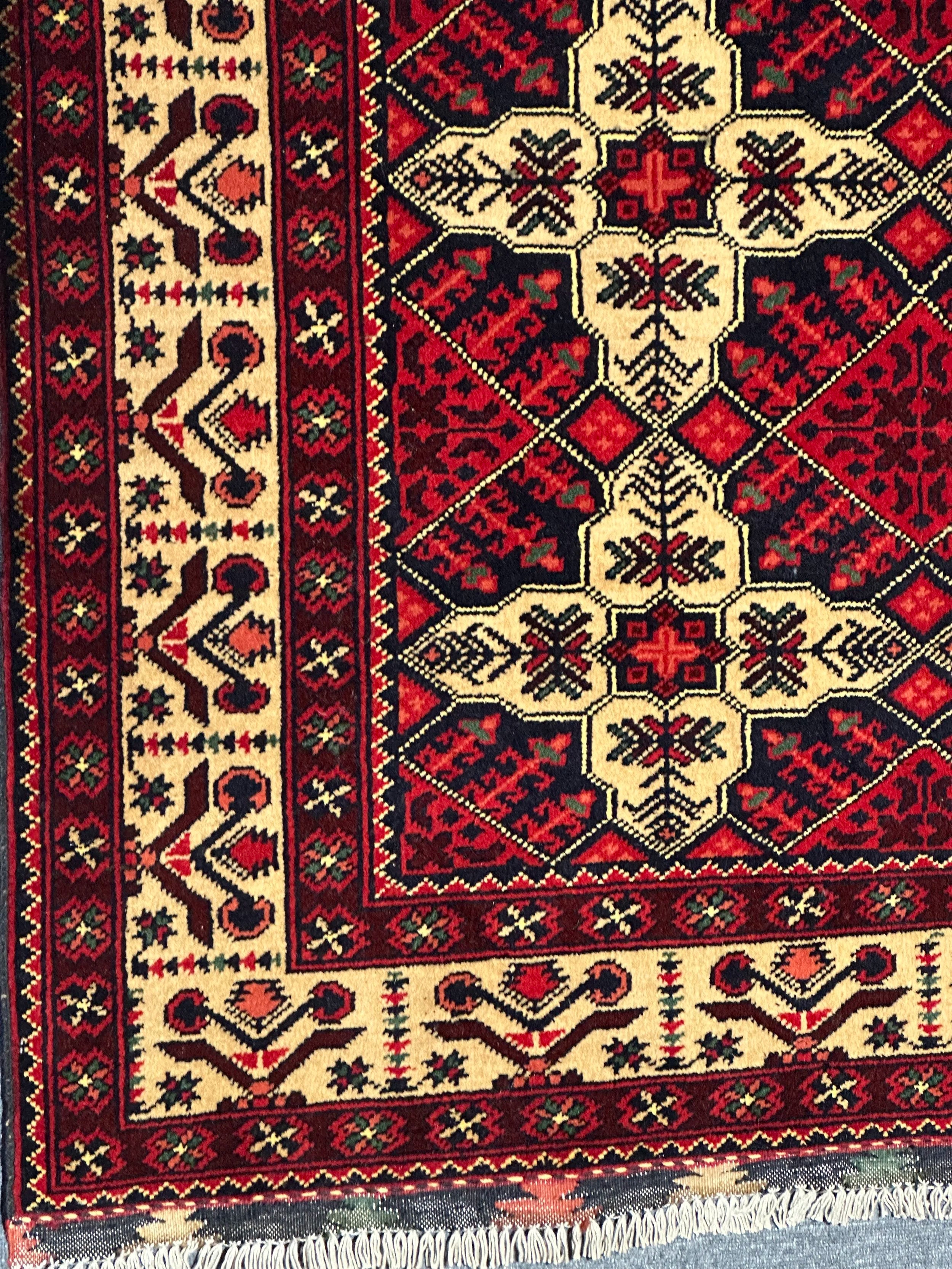 Kahwaja Rosnai Fine Handmade Wool Rug From Afghanistan 188x155cm