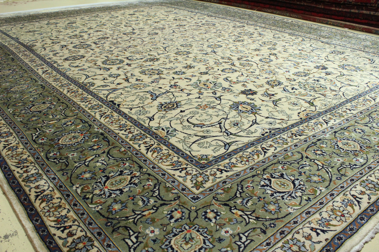 Kashmar Rug (Kurk Wool) - 391 cm x 297 cm