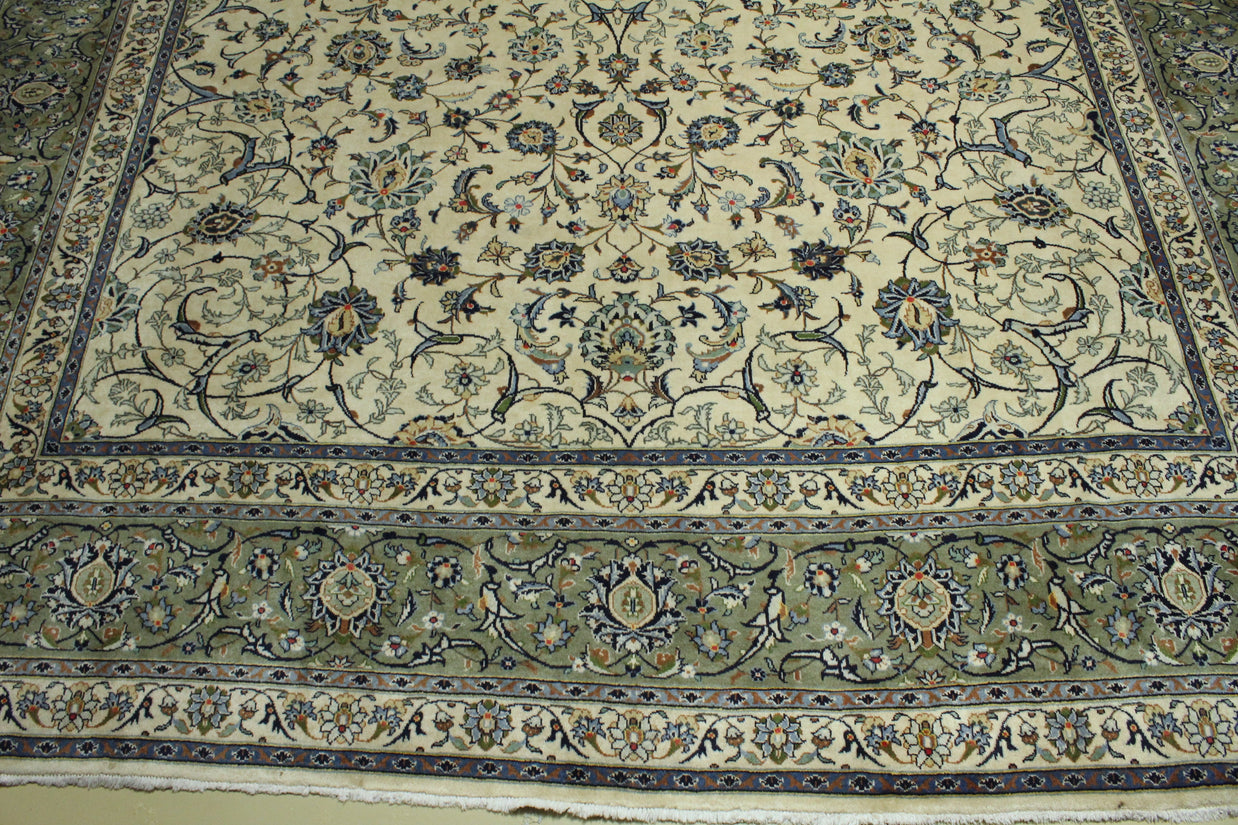 Kashmar Rug (Kurk Wool) - 391 cm x 297 cm