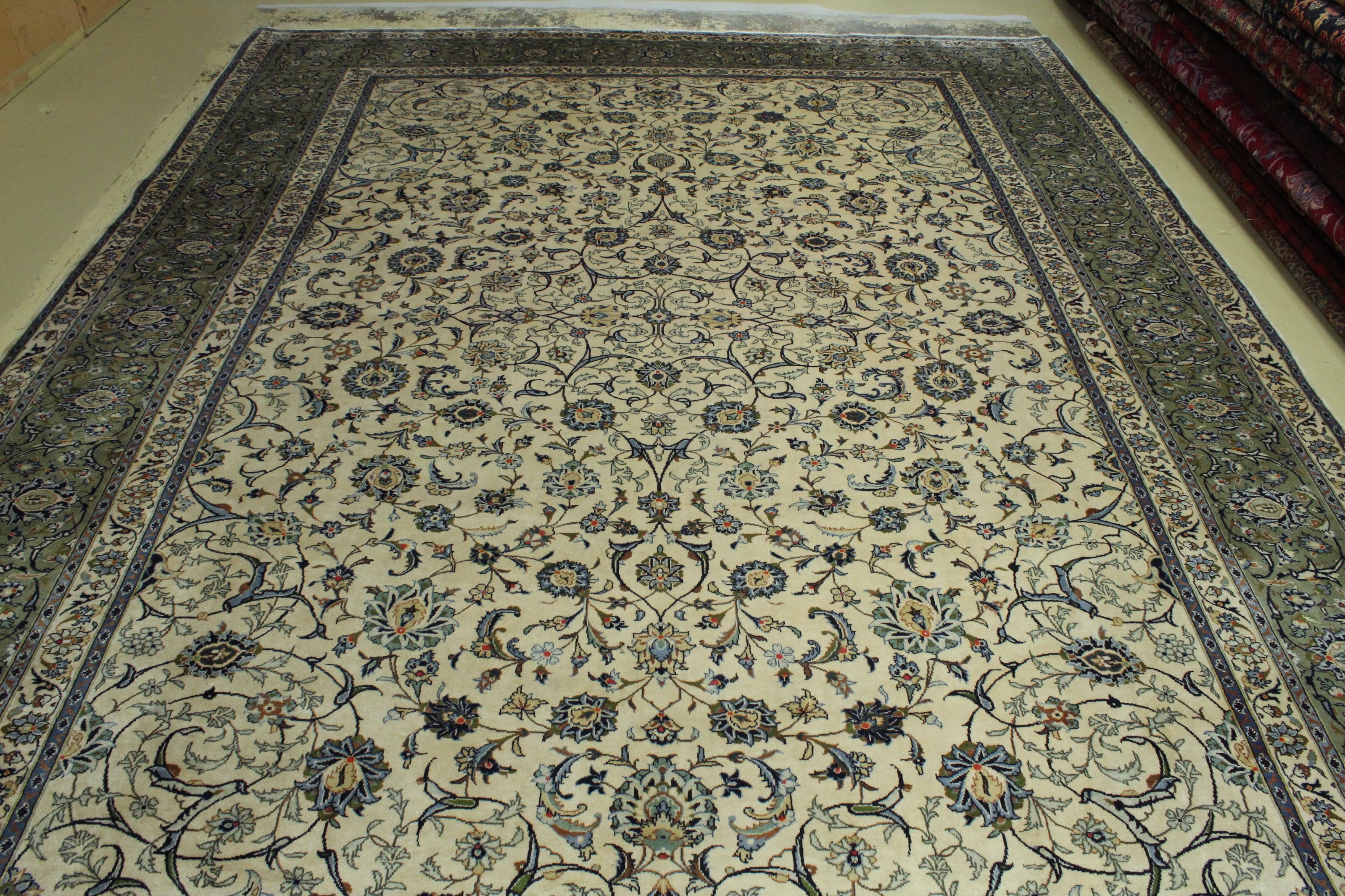 Kashmar Rug (Kurk Wool) - 391 cm x 297 cm