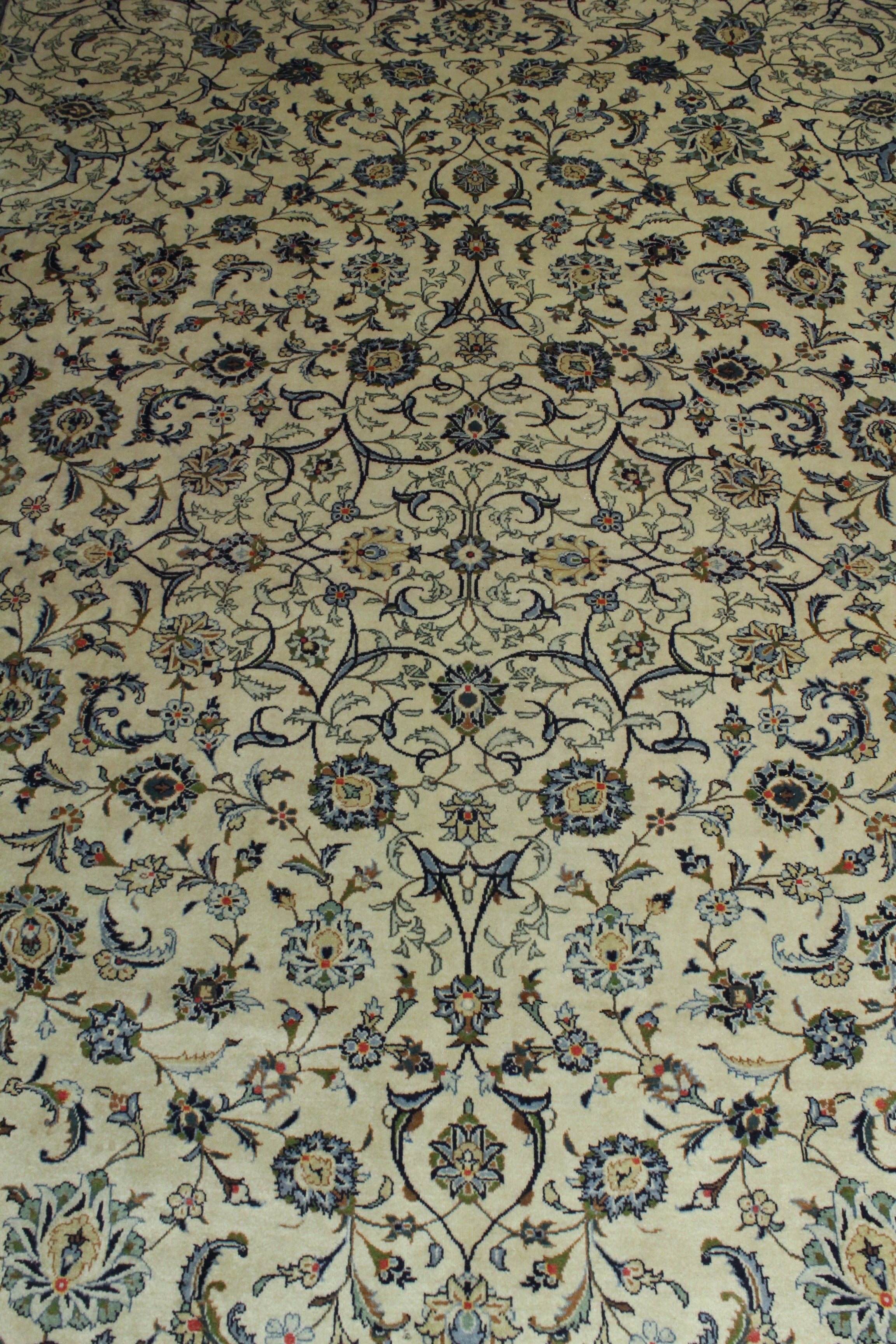 Kashmar Rug (Kurk Wool) - 391 cm x 297 cm