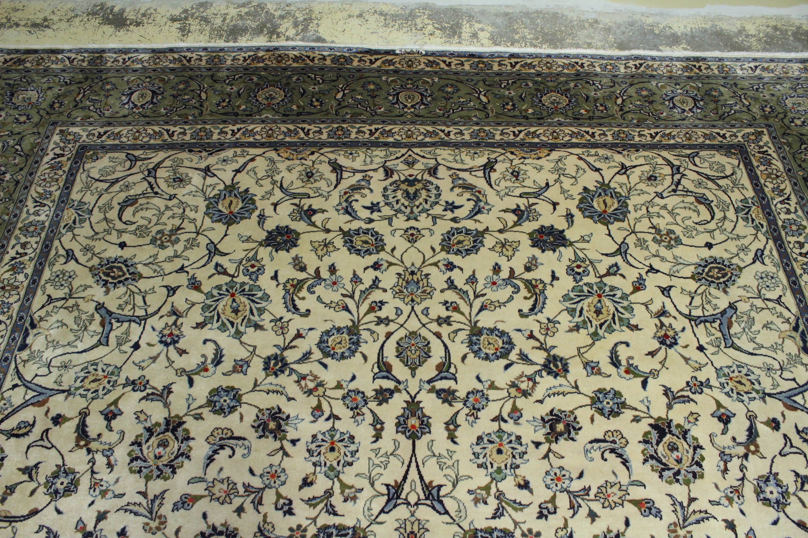 Kashmar Rug (Kurk Wool) - 391 cm x 297 cm