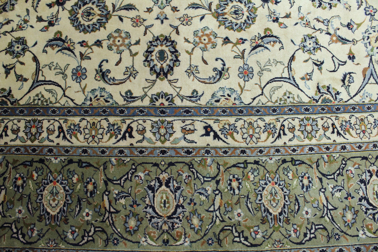 Kashmar Rug (Kurk Wool) - 391 cm x 297 cm