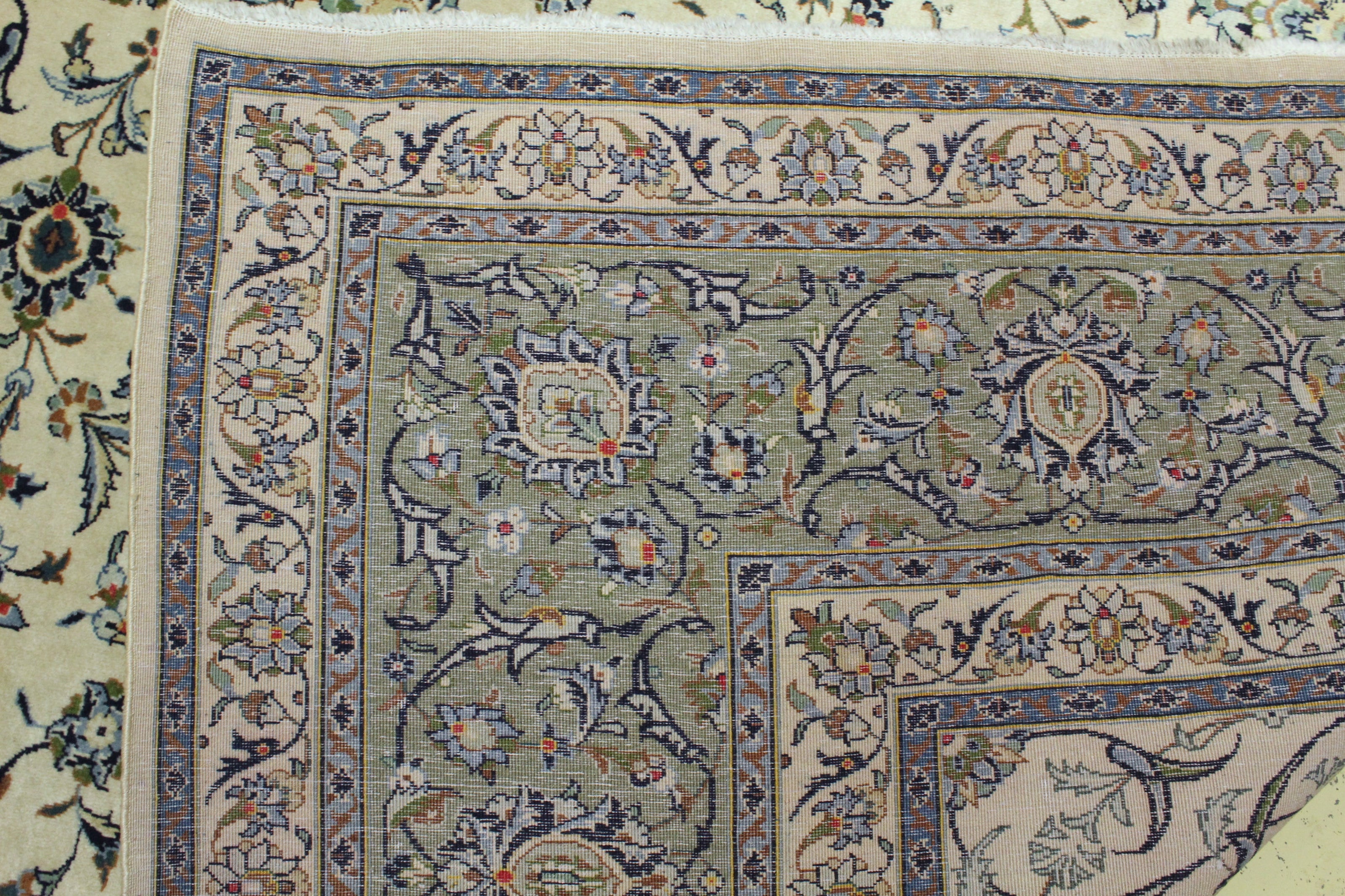 Kashmar Rug (Kurk Wool) - 391 cm x 297 cm
