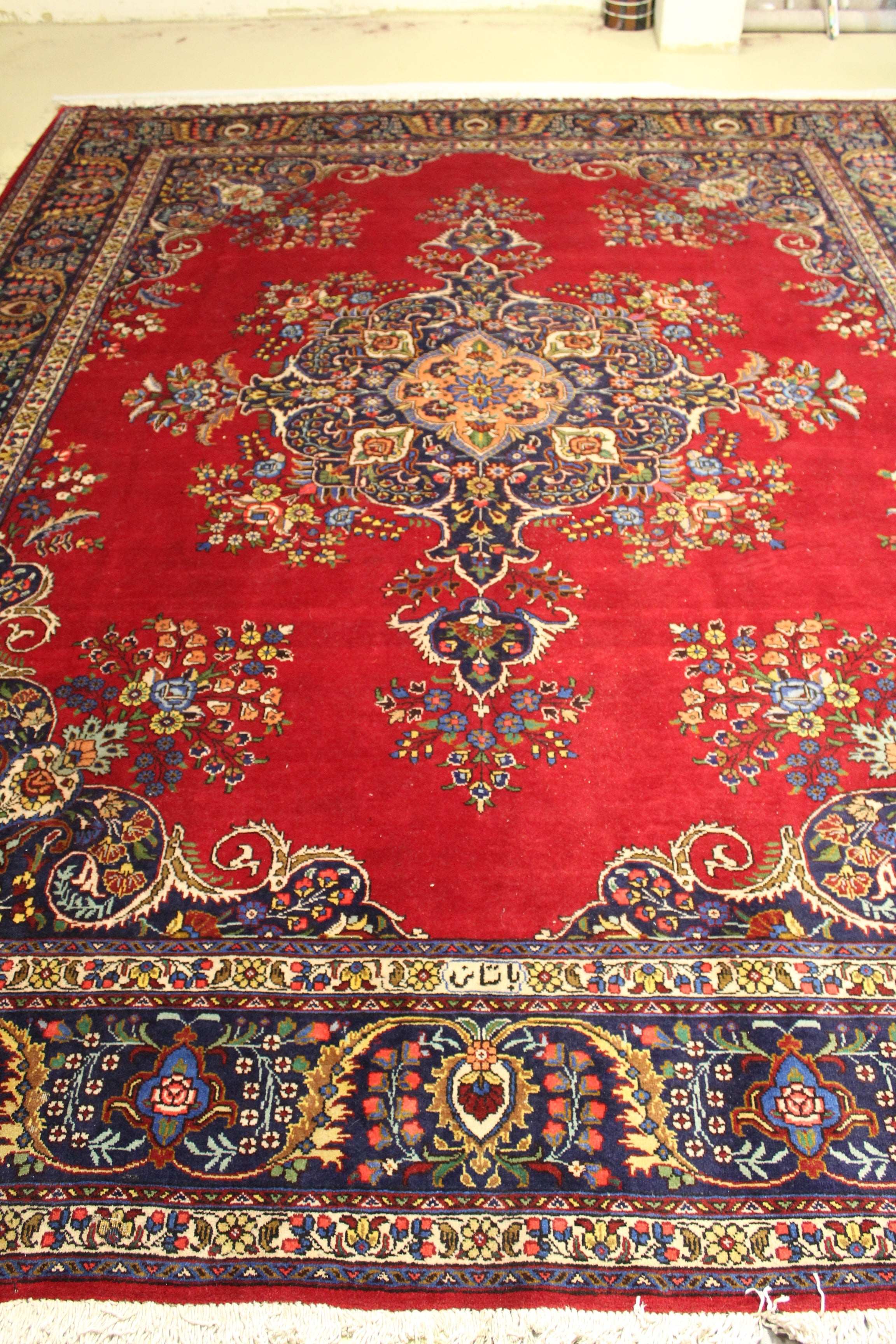 Tabriz Rug - 395 cm x 300 cm