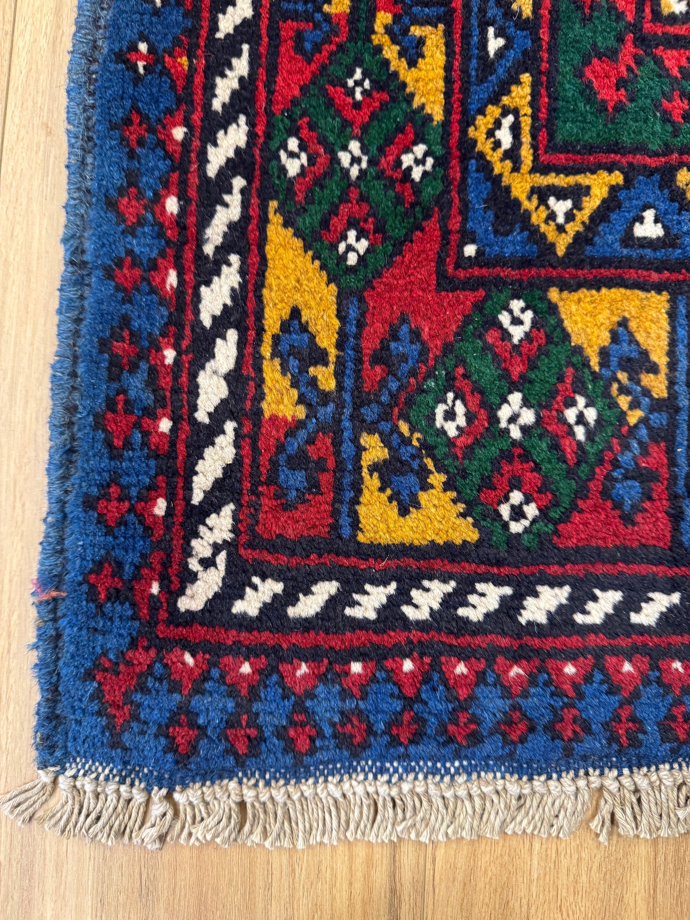 Turkoman Rug - 145 cm x 104 cm