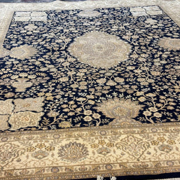 Persian Ifshar fine wool with silk highlight hand knotted 312cm x 240cm