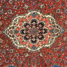 Persian Sarouq stunning piece of Art wool pile hand knotted rug from Persia
