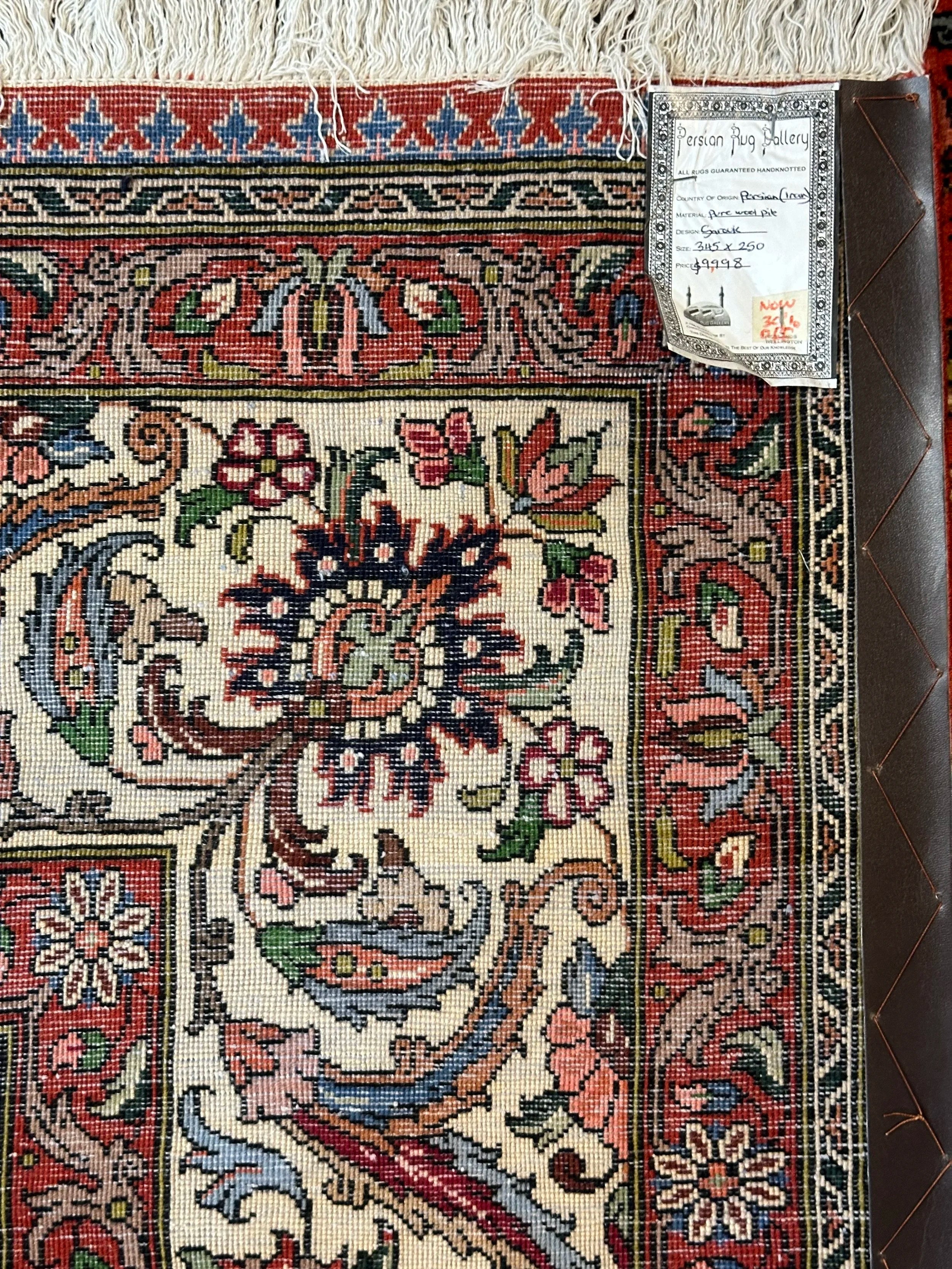 Persian Sarouq stunning piece of Art wool pile hand knotted rug from Persia