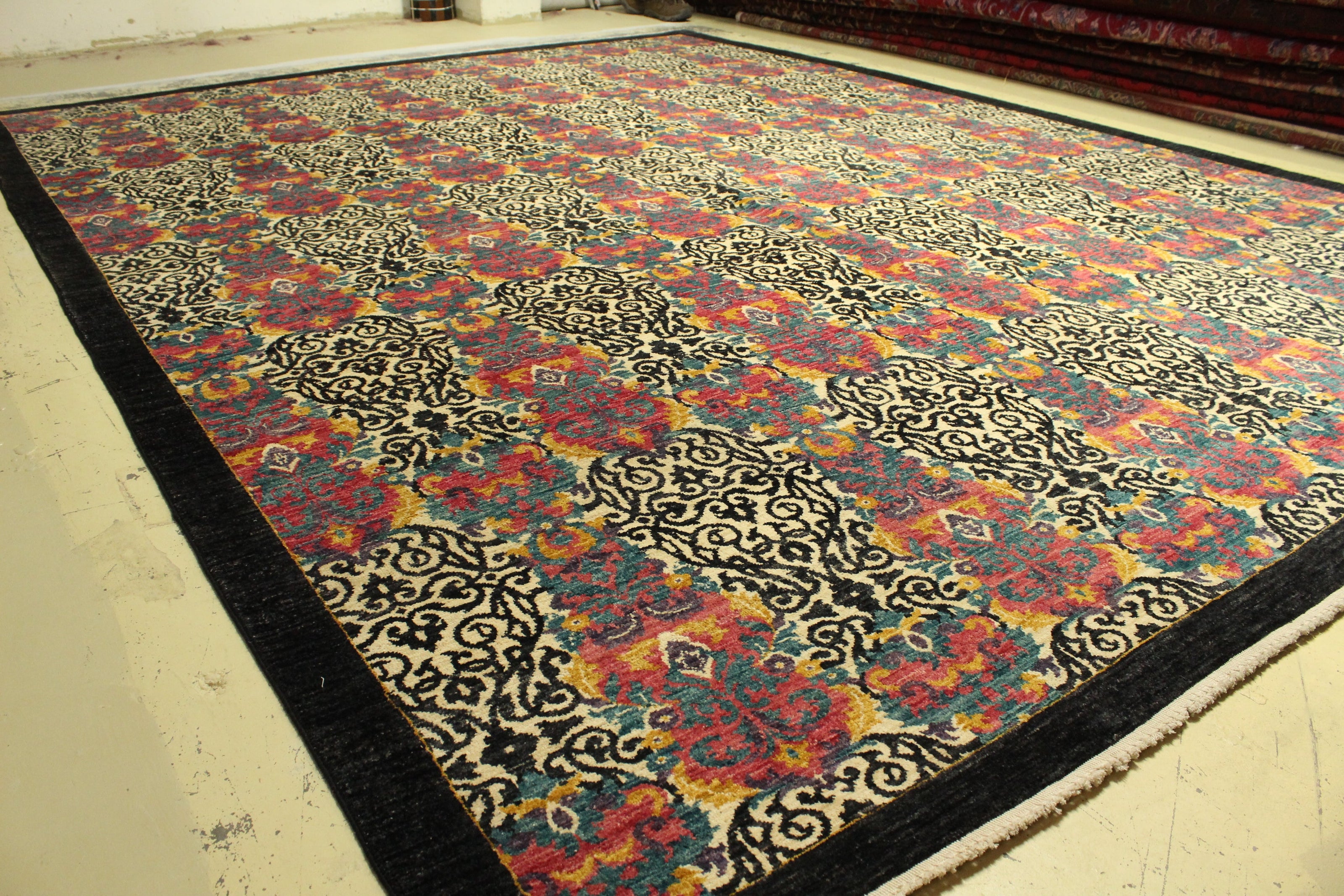 Gabbeh Rug - 370 cm x 277 cm