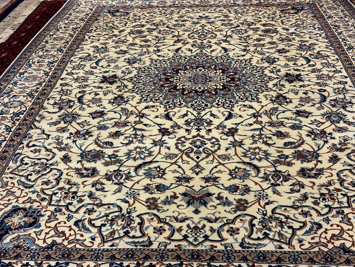 Persian habibyan Nain finely Knotted Handmade pure wool with silk Highlights 325cmx227cm