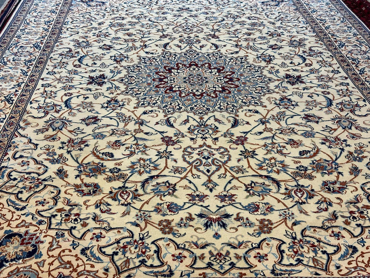 Persian habibyan Nain finely Knotted Handmade pure wool with silk Highlights 325cmx227cm