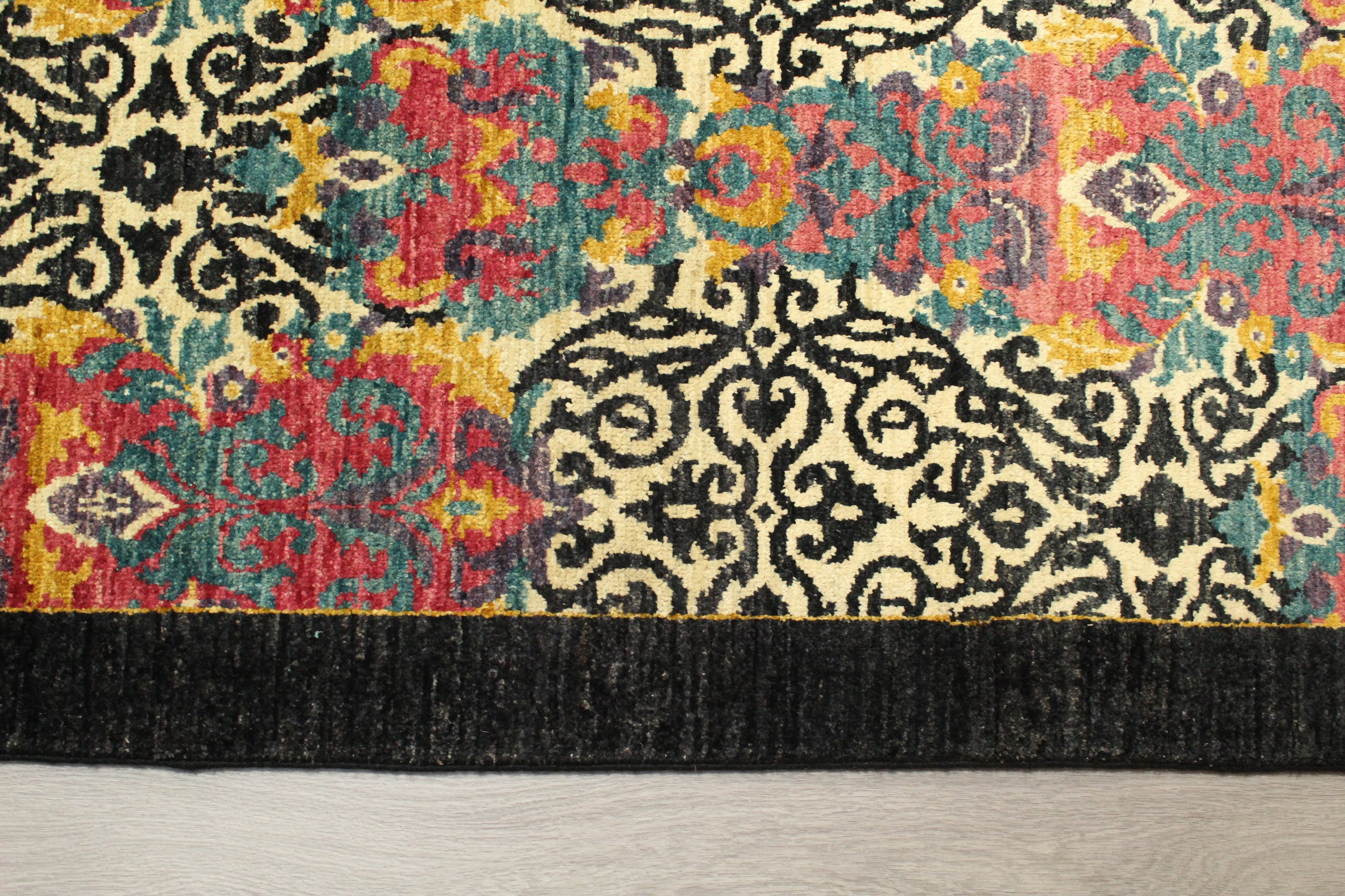 Gabbeh Rug - 370 cm x 277 cm
