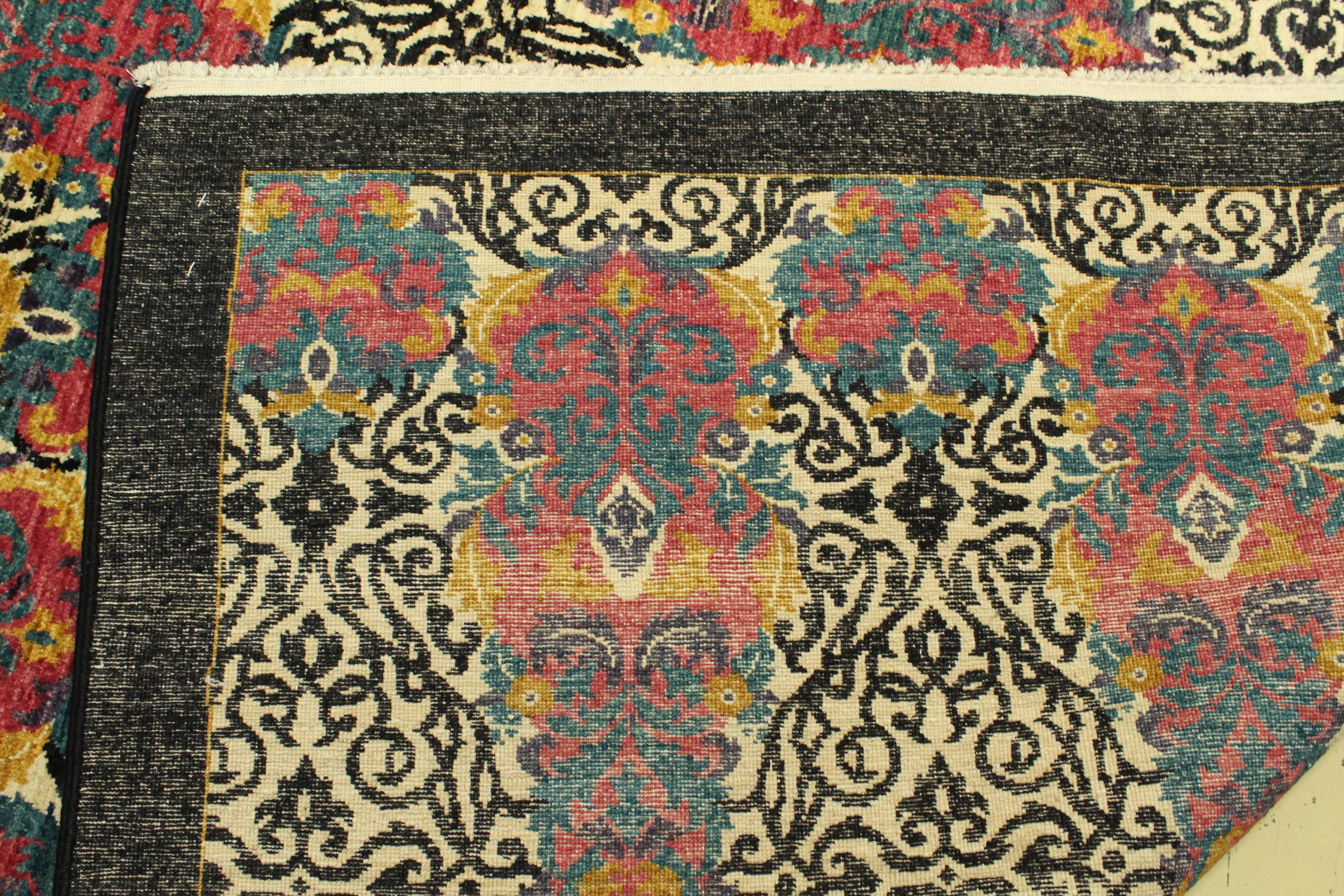 Gabbeh Rug - 370 cm x 277 cm