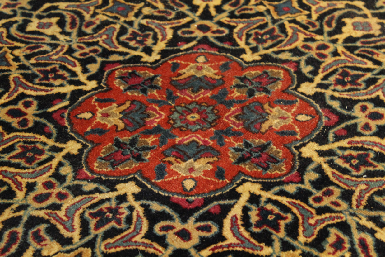 Tabriz Rug - 390 cm x 290 cm