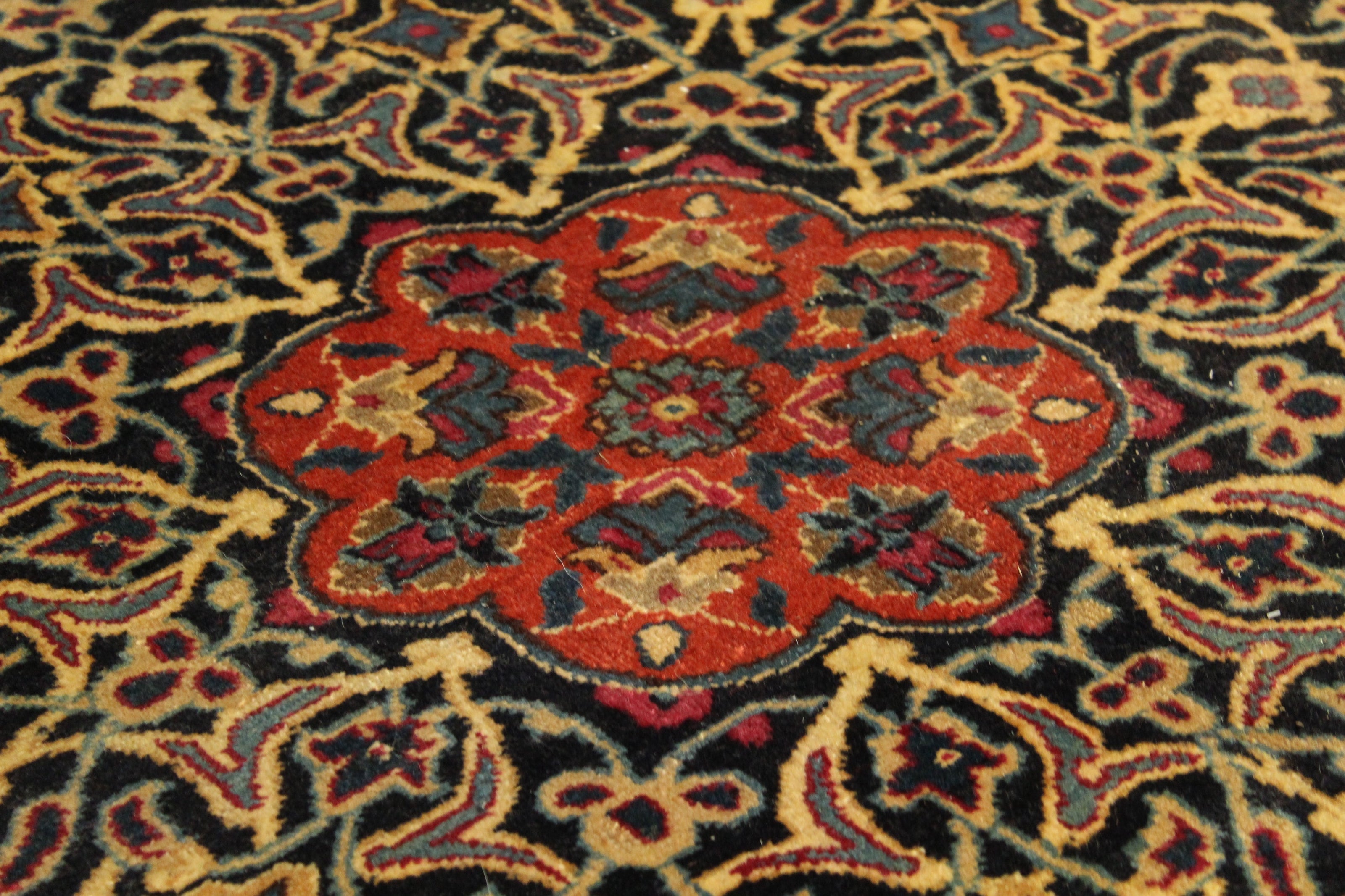 Tabriz Rug - 390 cm x 290 cm