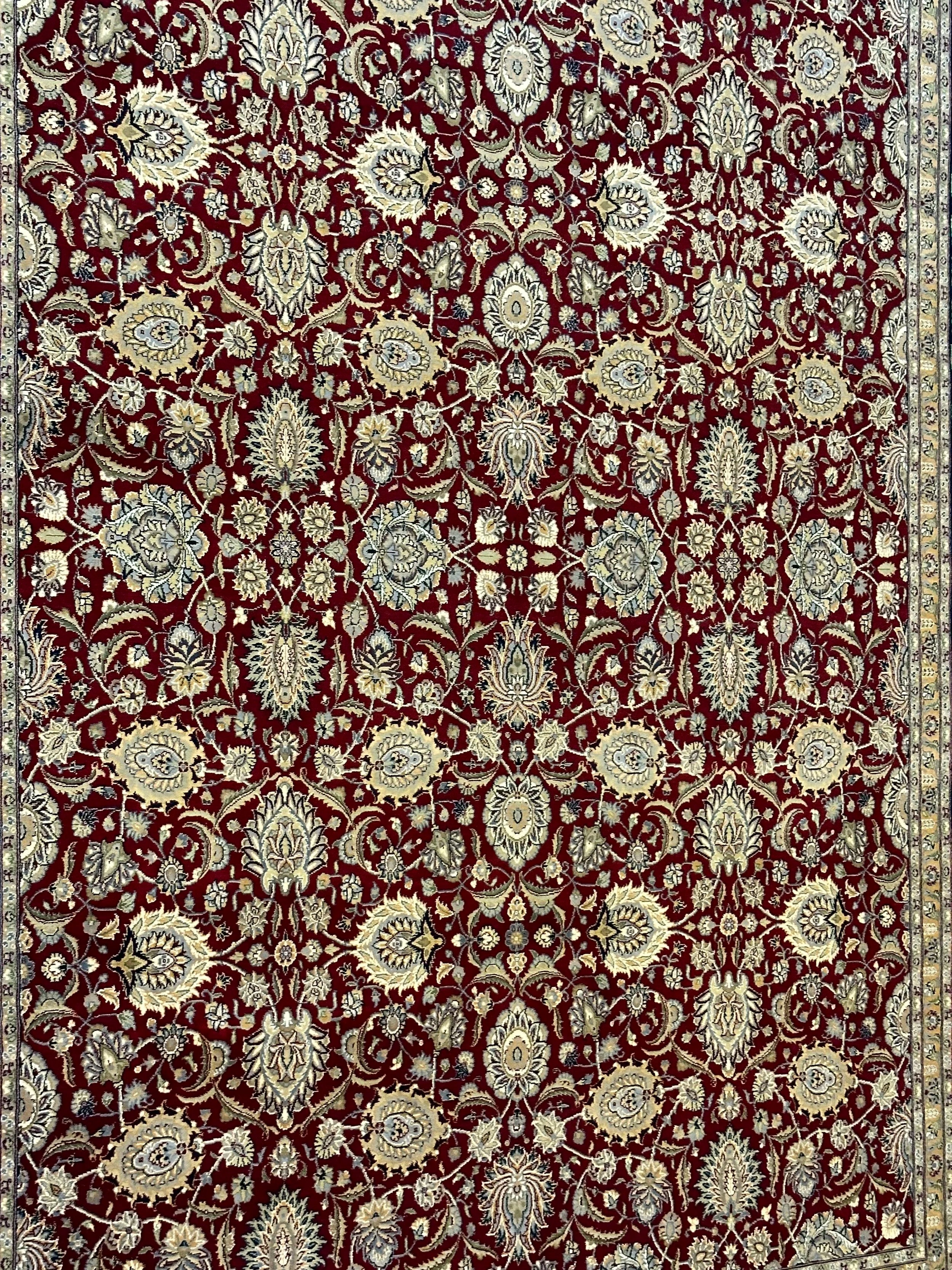 Very fine Kashmiri wool hand knotted rug 346cm x 246cm