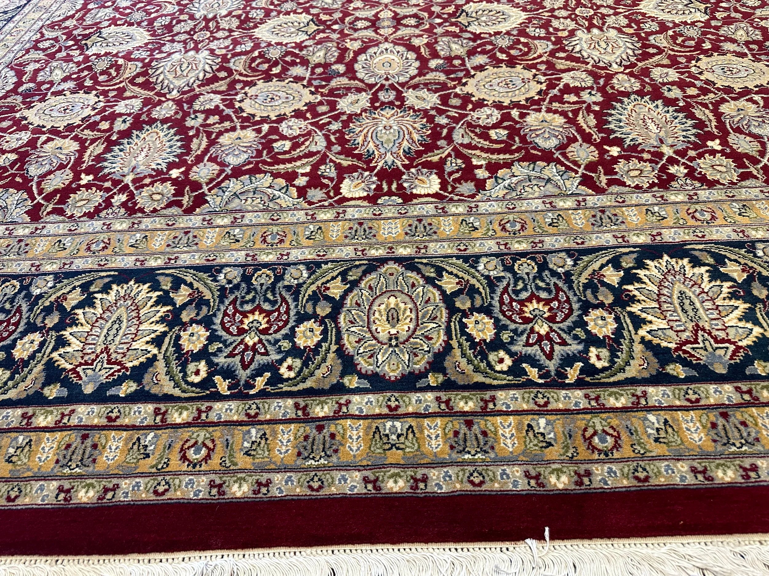 Very fine Kashmiri wool hand knotted rug 346cm x 246cm