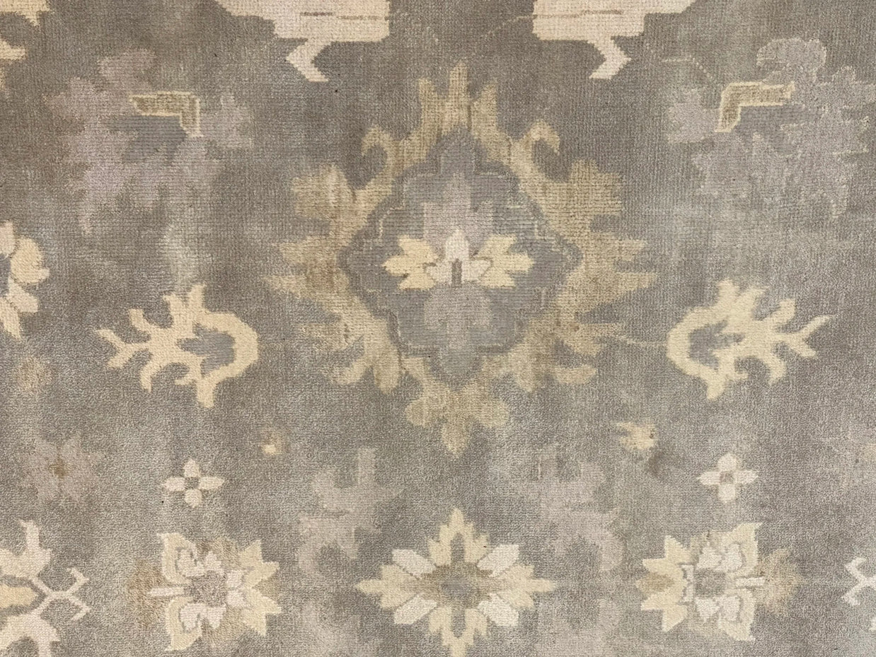 Oshak Pure wool pile hand knotted Rug 416cm x 307cm