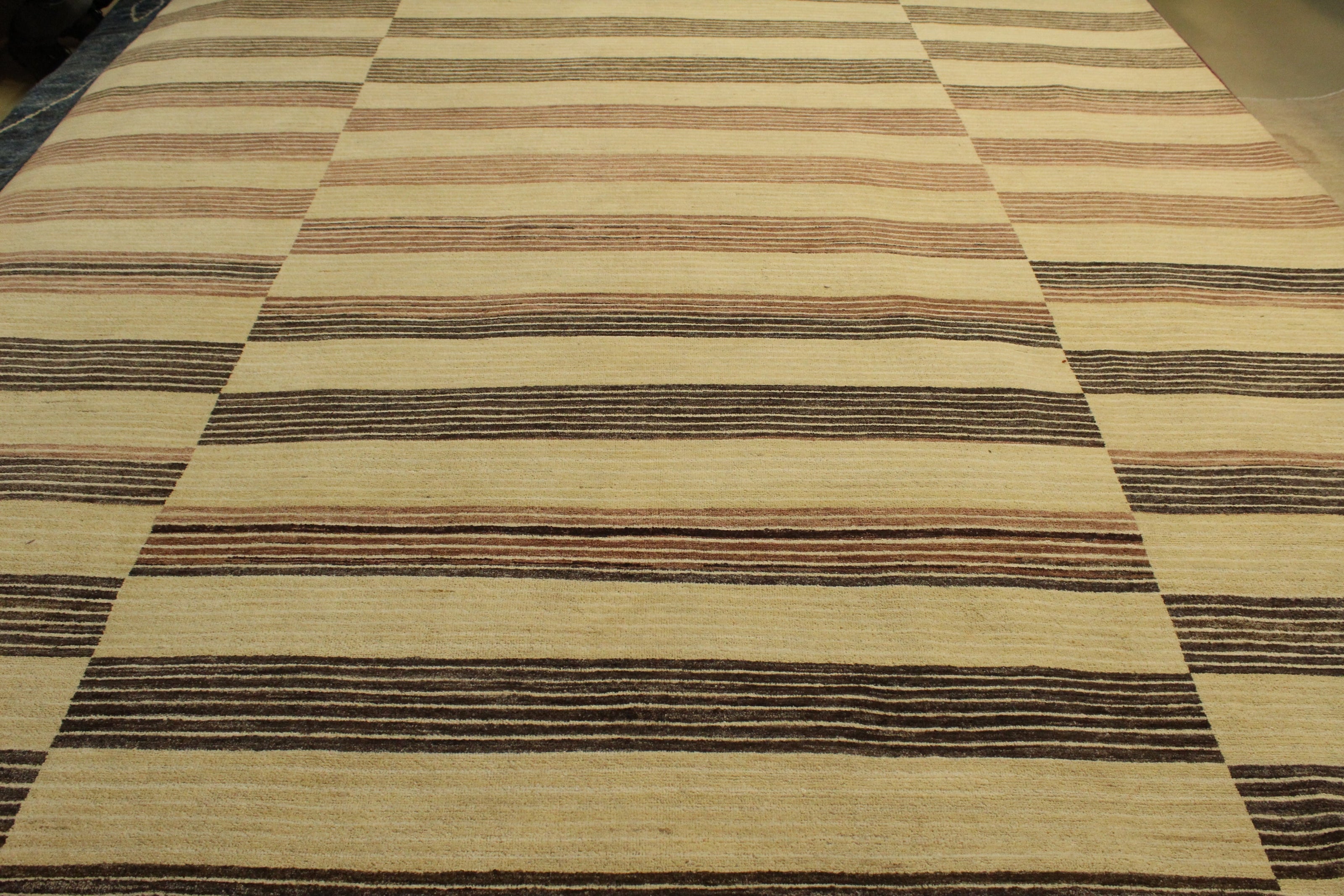 Gabbeh Rug - 356 cm x 275 cm