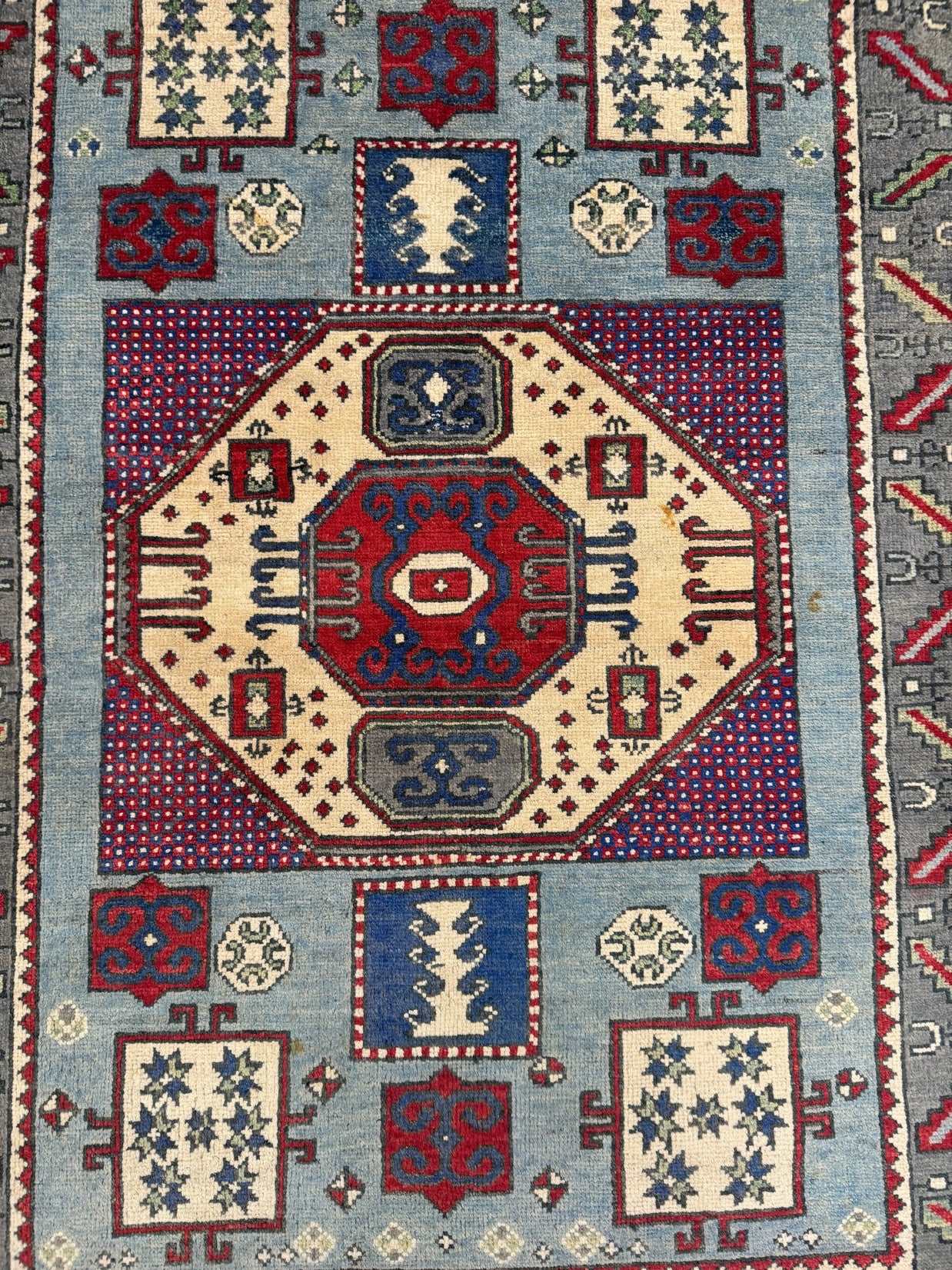 Kazak Rug - 155 cm x 110 cm