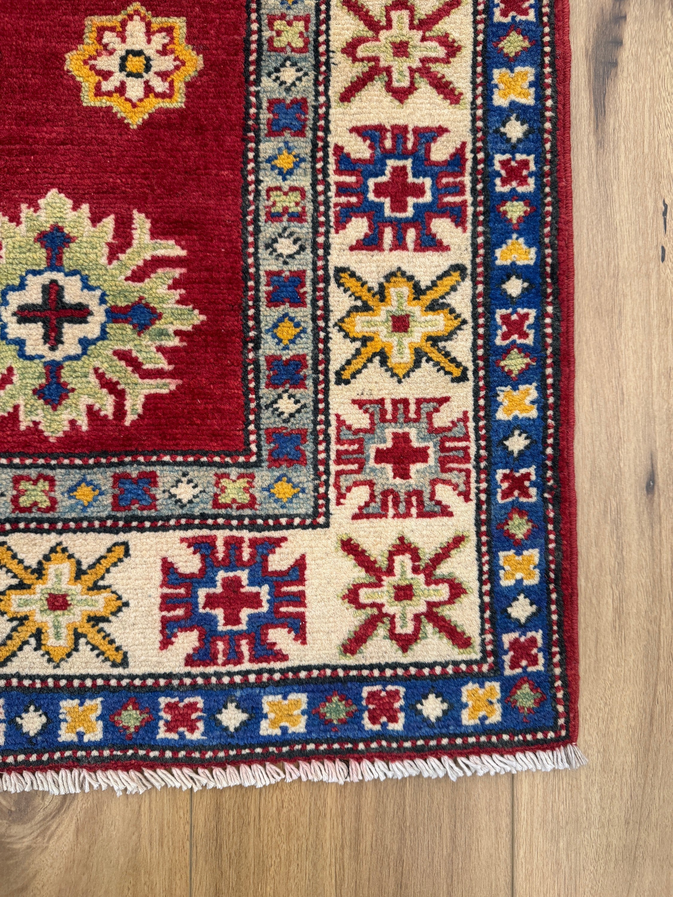 Kazak Rug - 137 cm x 104 cm