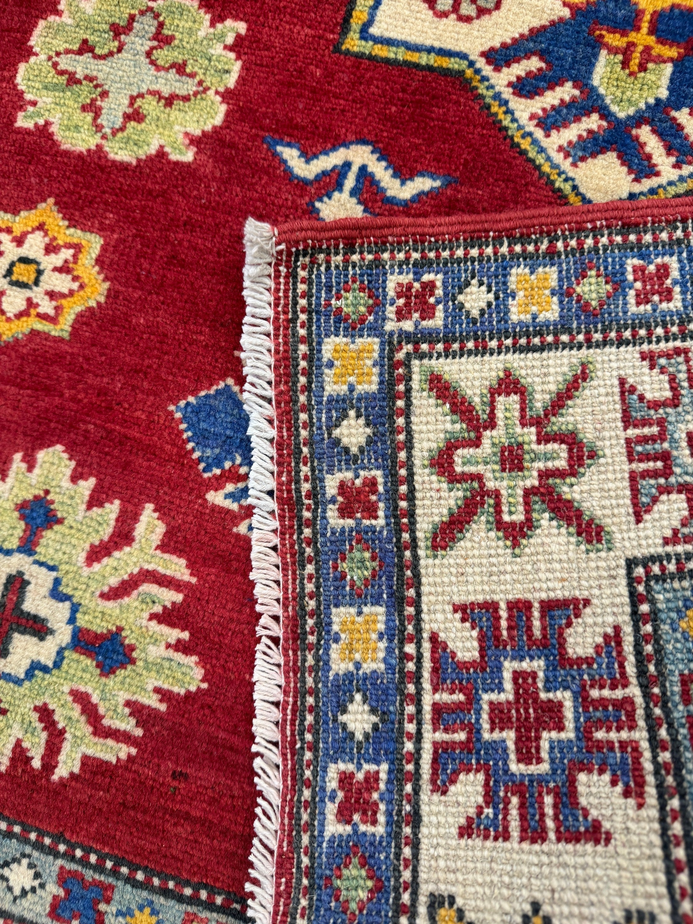 Kazak Rug - 137 cm x 104 cm