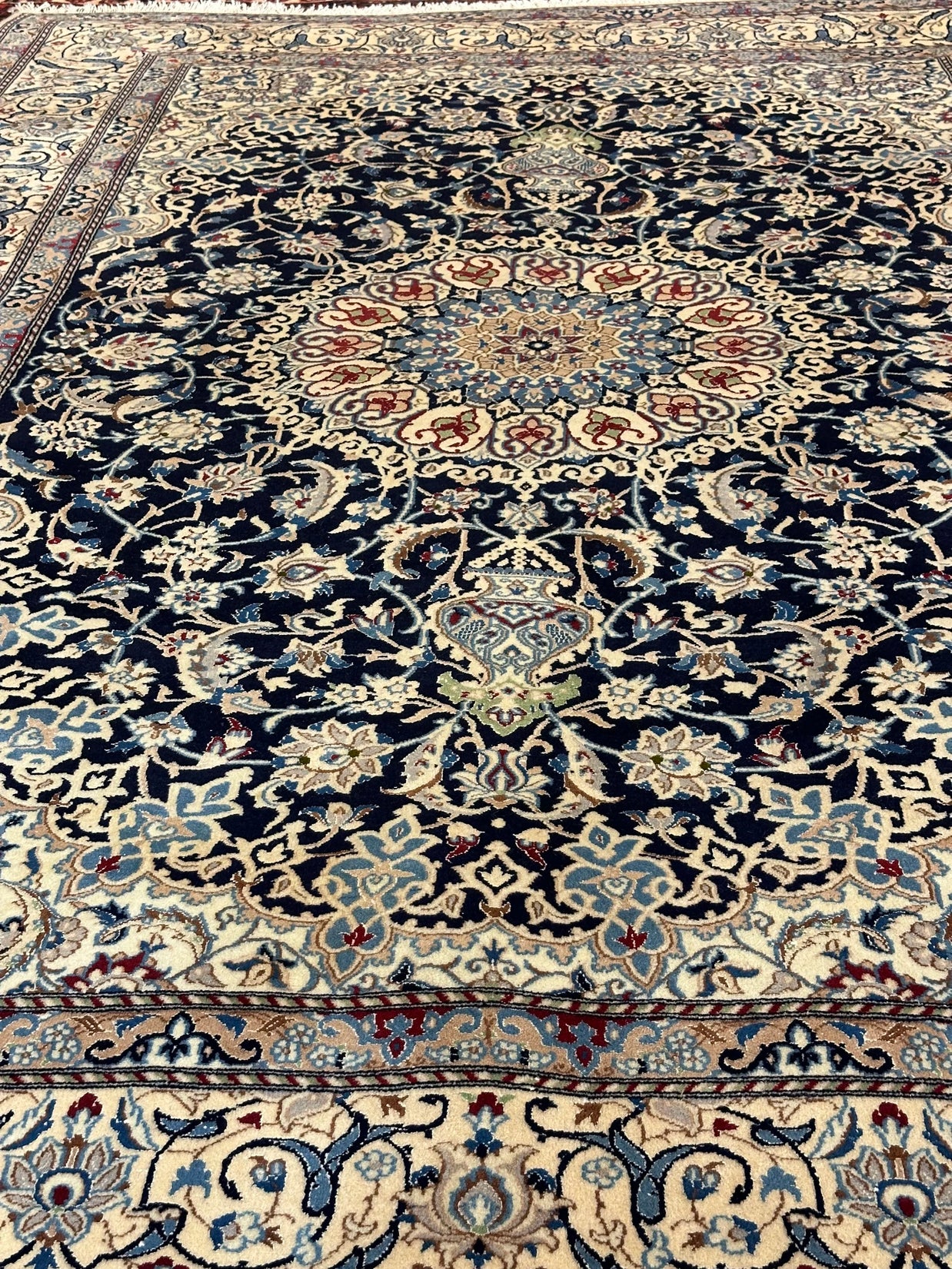 Persian Nain Pure Wool Hand Knotted 305cm X225cm
