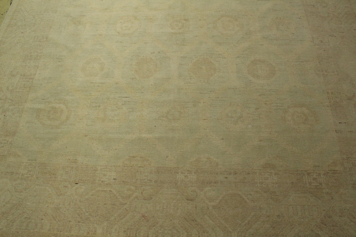 Khotan Rug - 360 cm x 265 cm