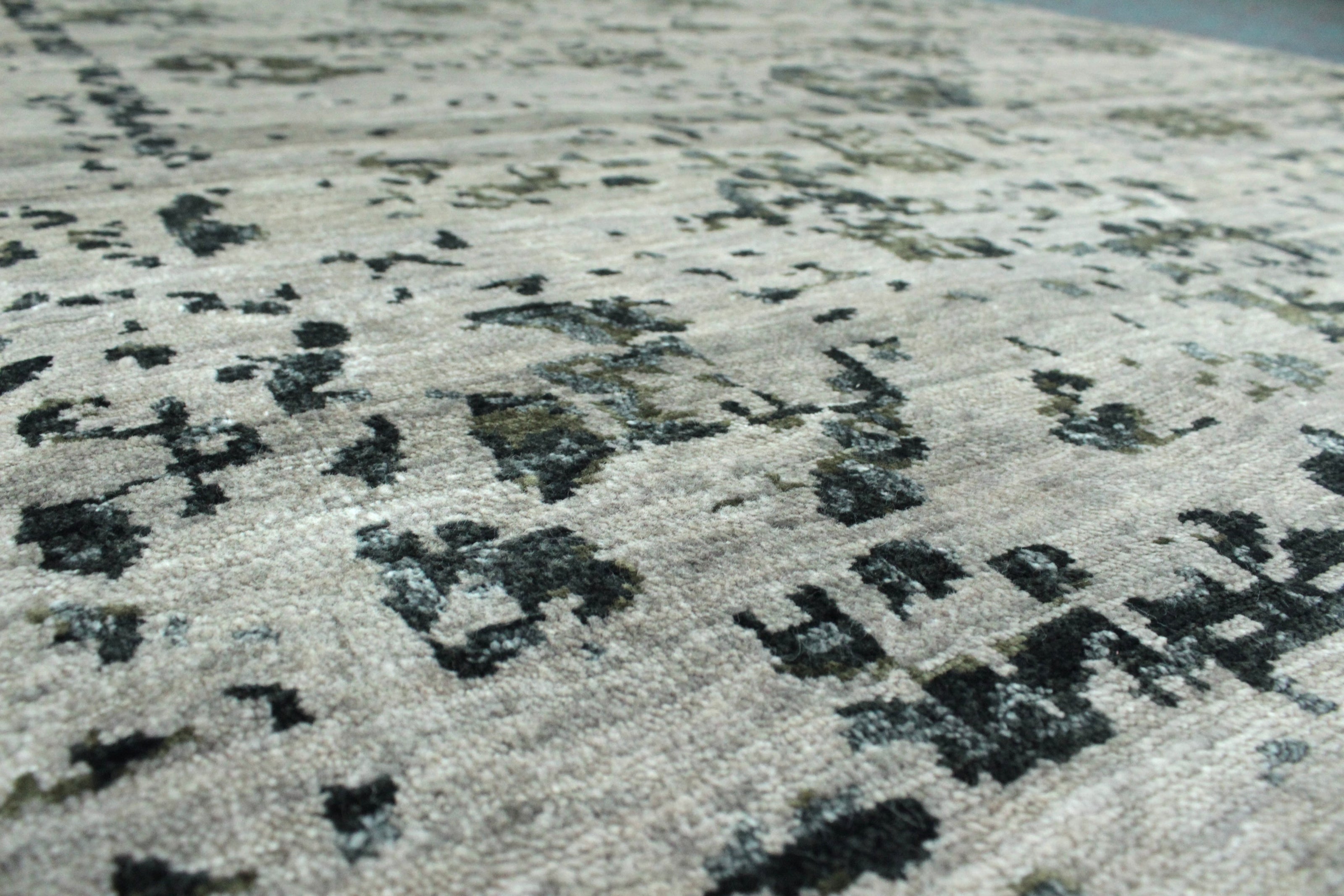 Gabbeh Rug - 234 cm x 160 cm
