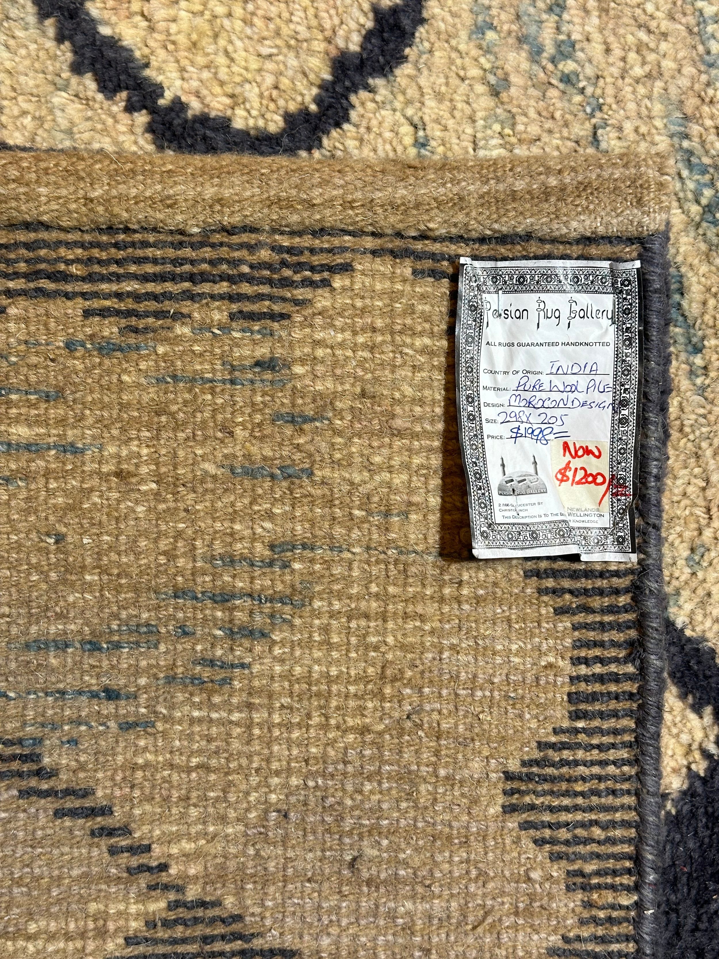 Hand Knotted woollen rug Moroccan design from India