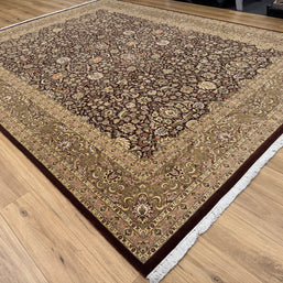 Kashmiri Rug - 371 cm x 280 cm