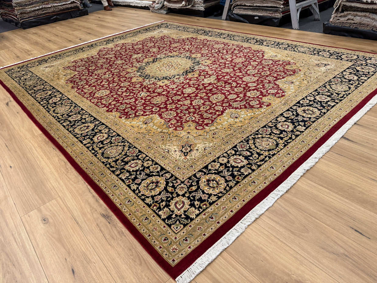 Kashmiri Rug - 359 cm x 276 cm
