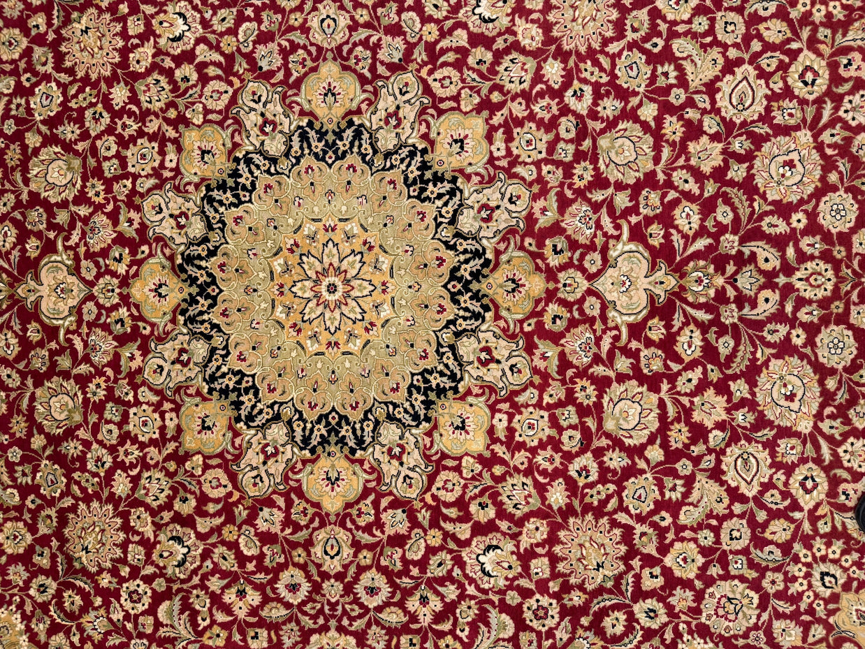 Kashmiri Rug - 359 cm x 276 cm