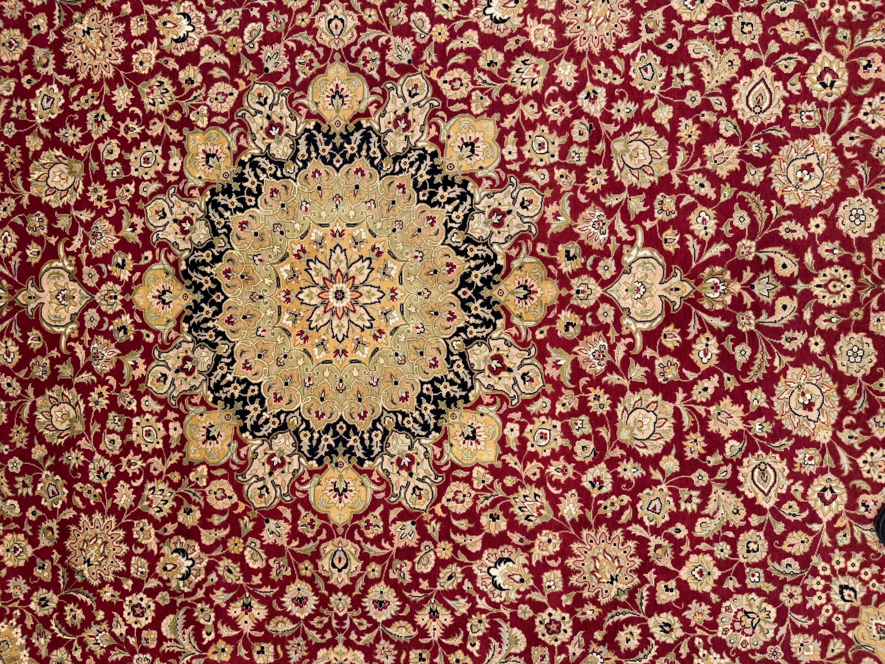 Kashmiri Rug - 359 cm x 276 cm