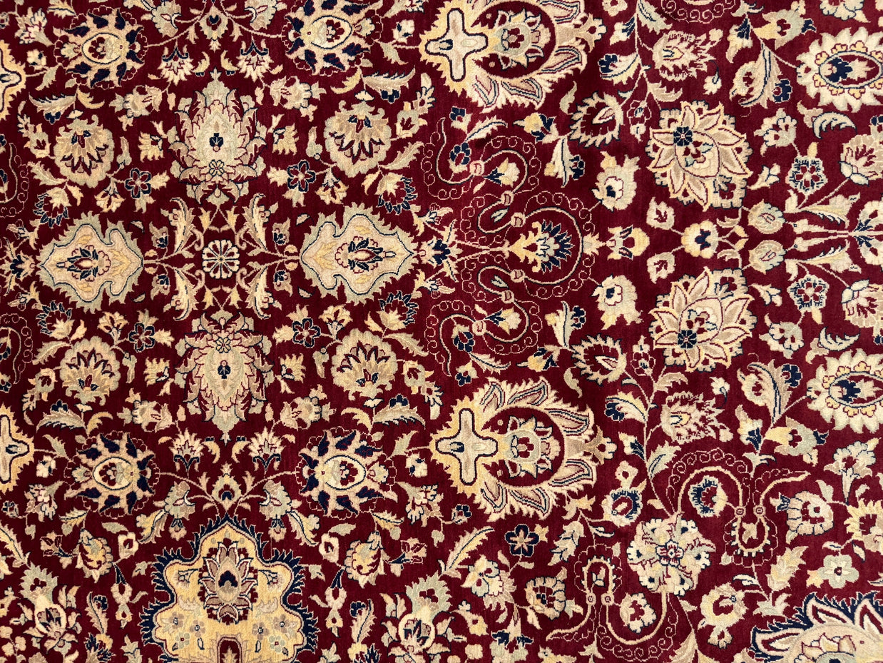 Kashmiri Rug - 366 cm x 274 cm