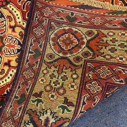 Roshnai Rug - 180 cm x 151 cm