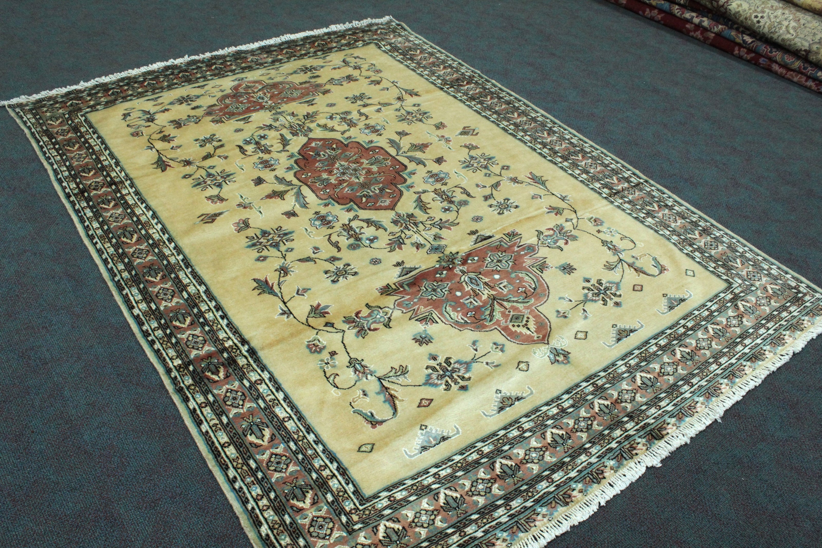Caucasian Rug - 263 cm x 190 cm