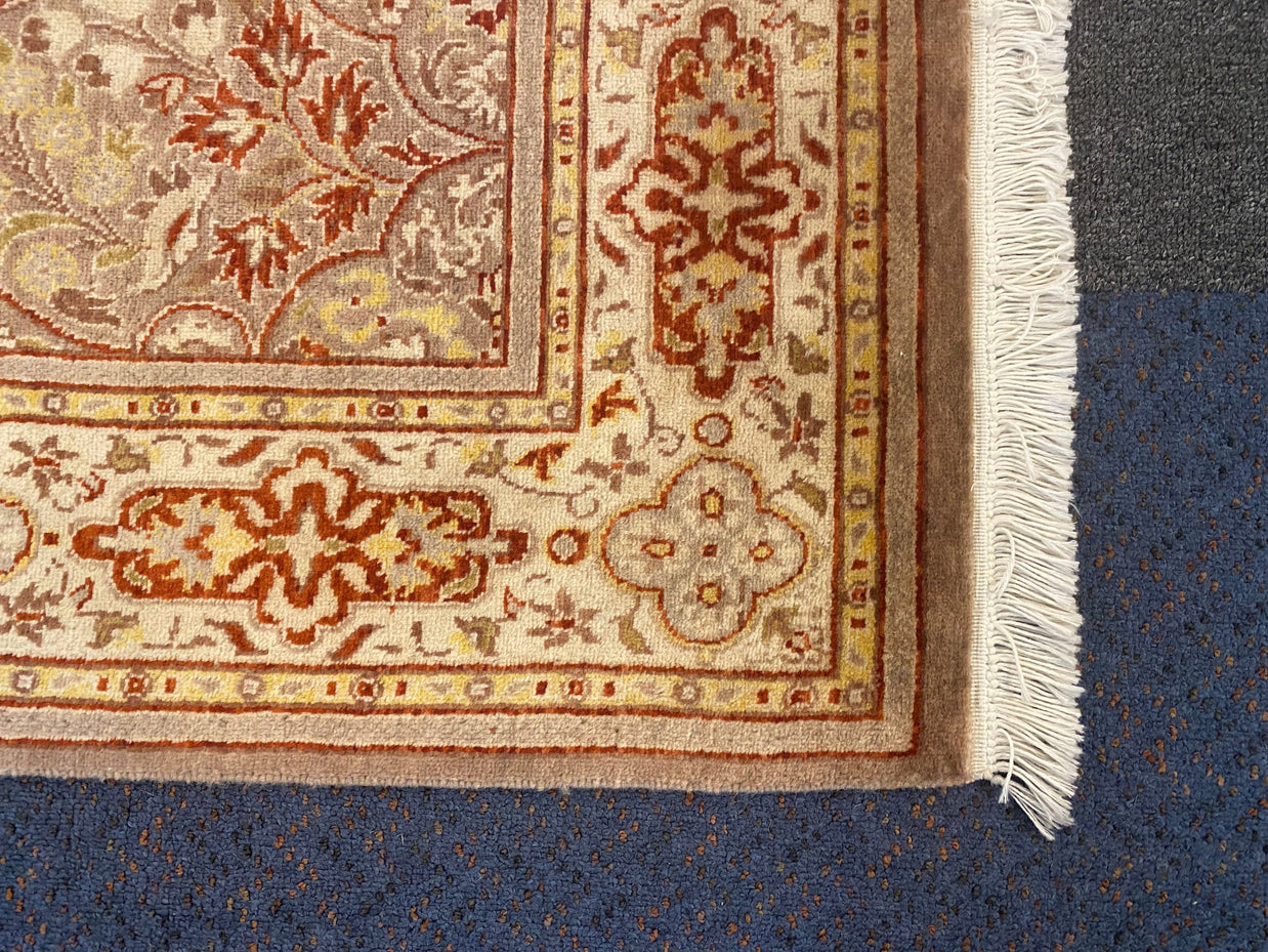 Kashmiri Rug - 190 cm x 122 cm