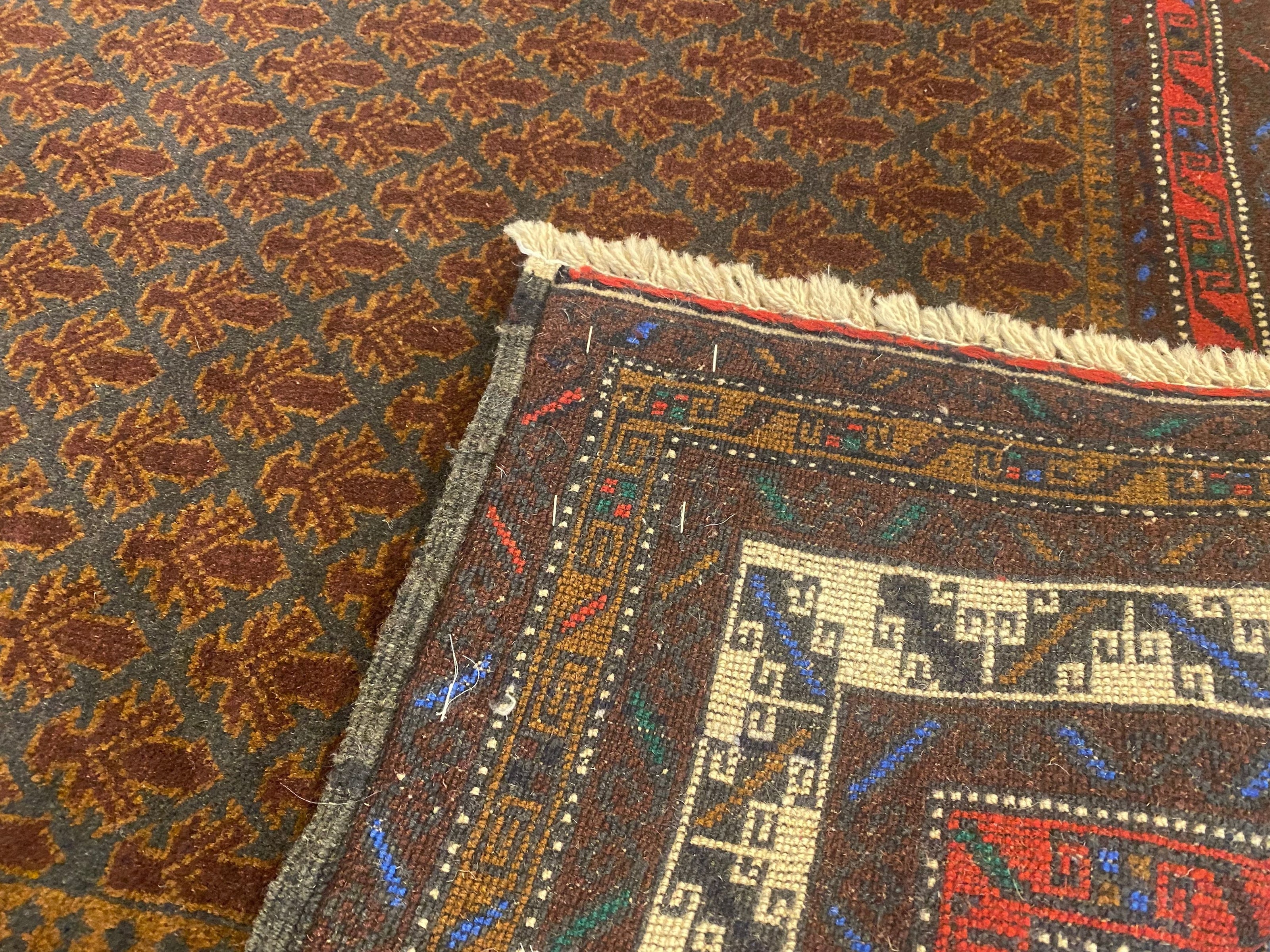 Fine Baluchi Rug - 188 cm x 125 cm