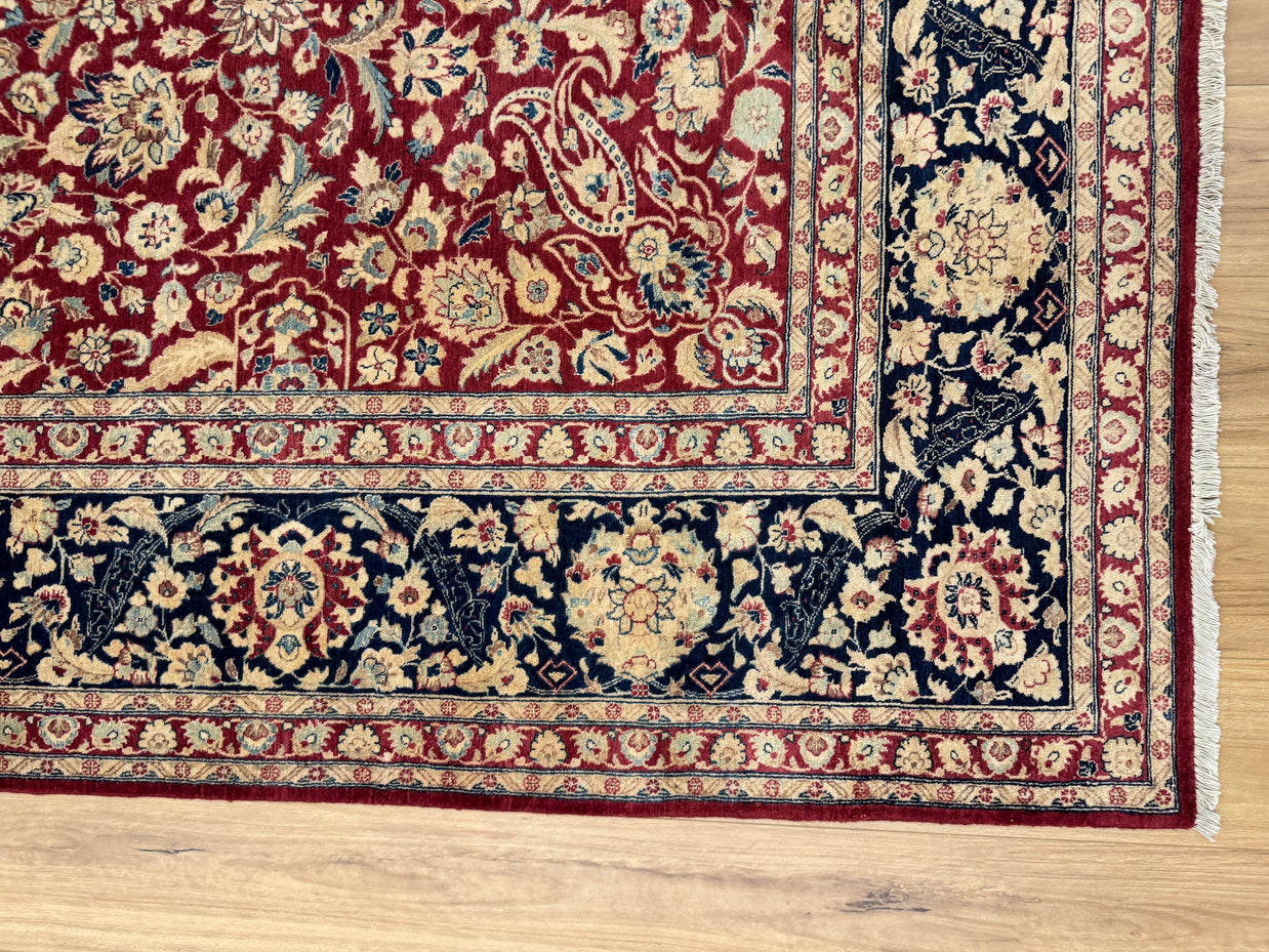 Kashmiri Rug - 357 cm x 271 cm